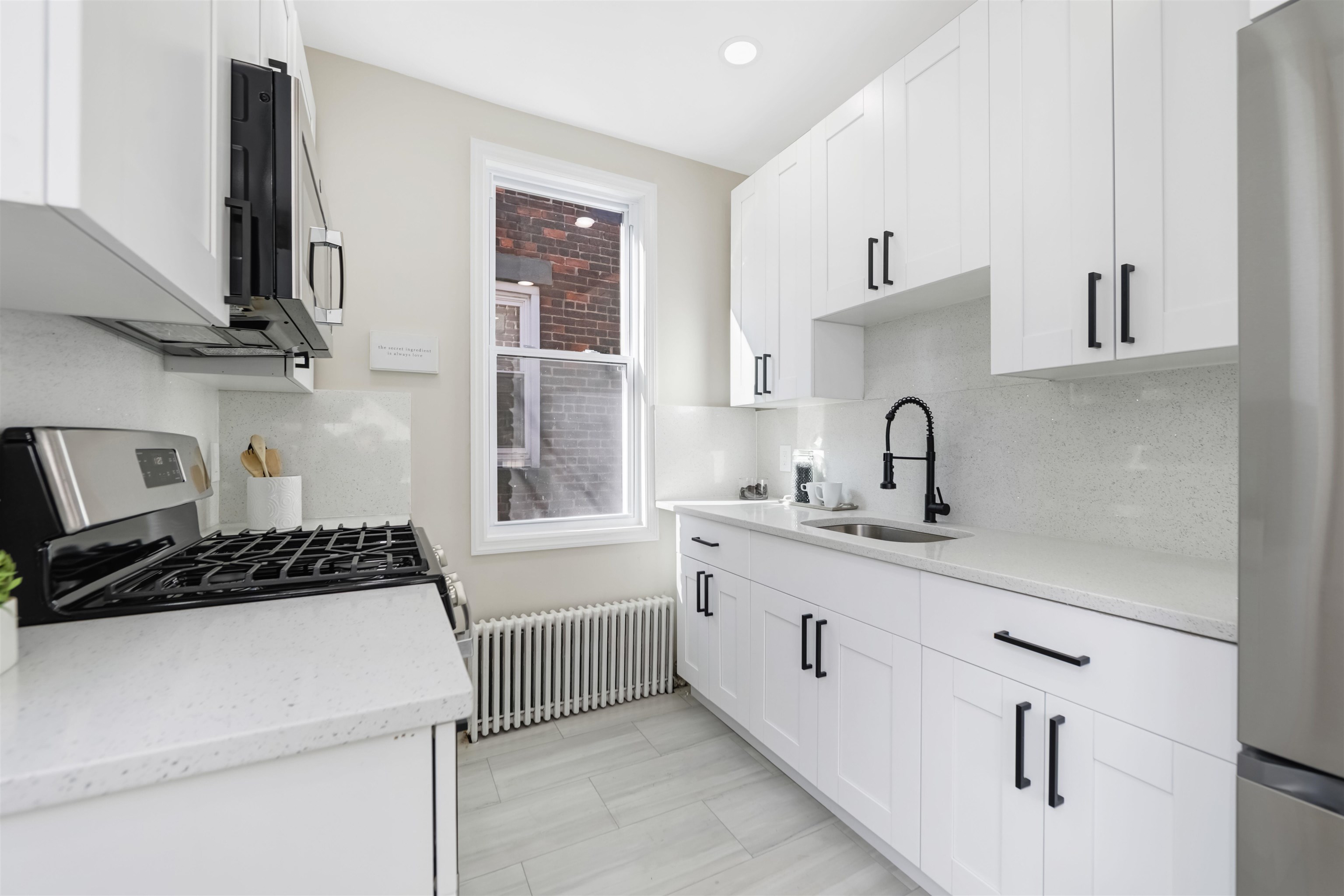 3458 KENNEDY BLVD Unit: 2 Family