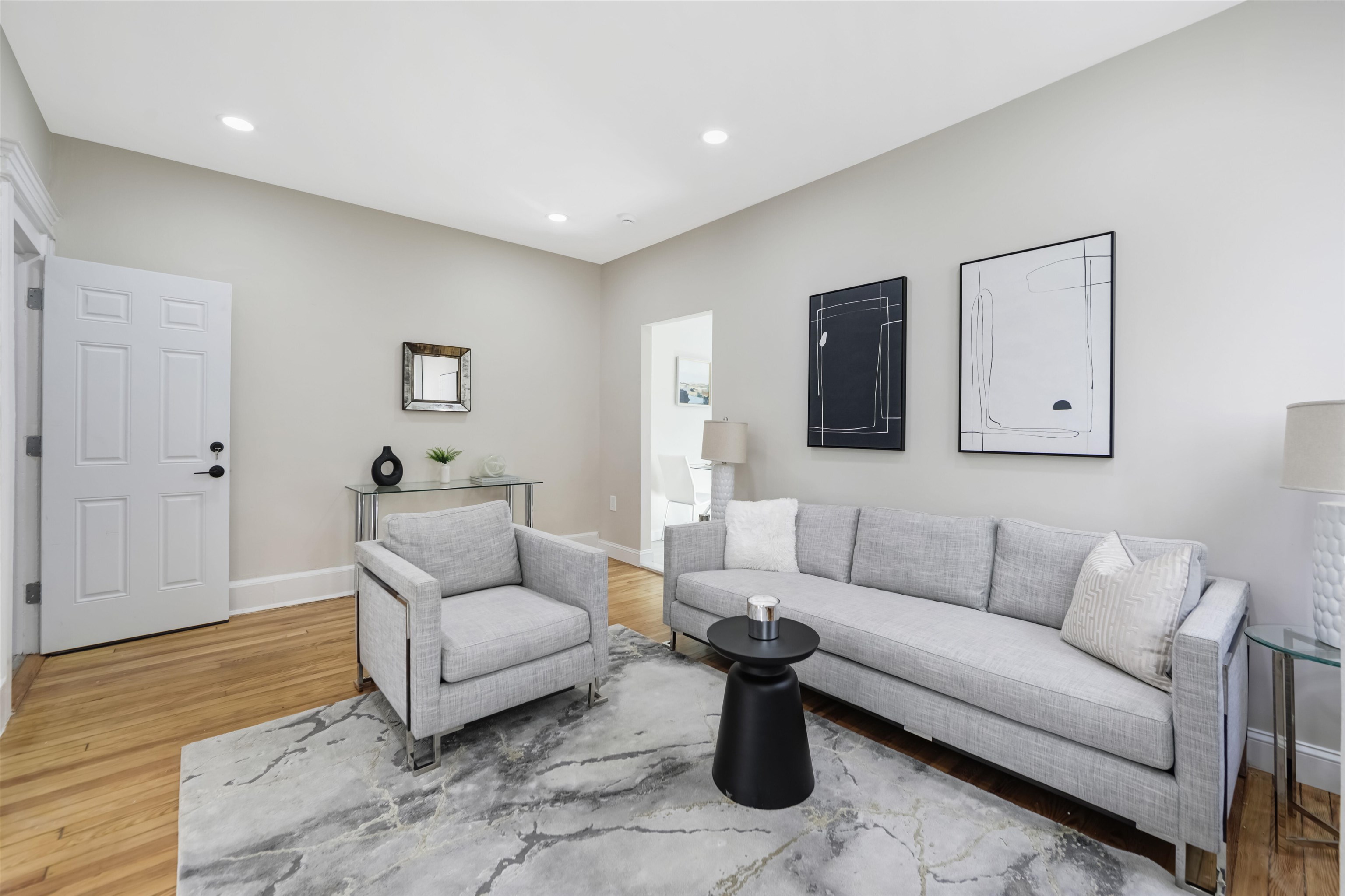 3458 KENNEDY BLVD Unit: 2 Family