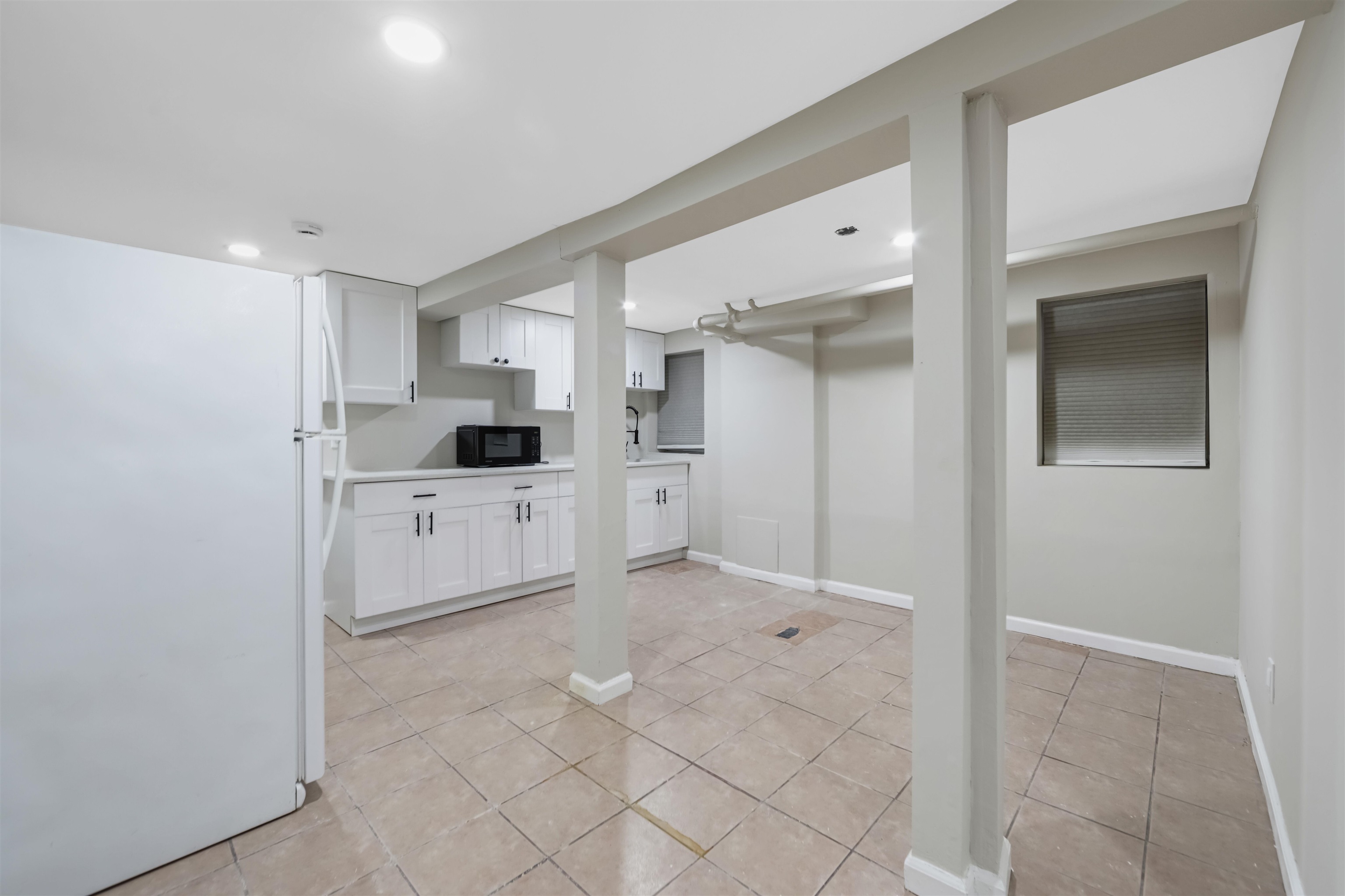 3458 KENNEDY BLVD Unit: 2 Family