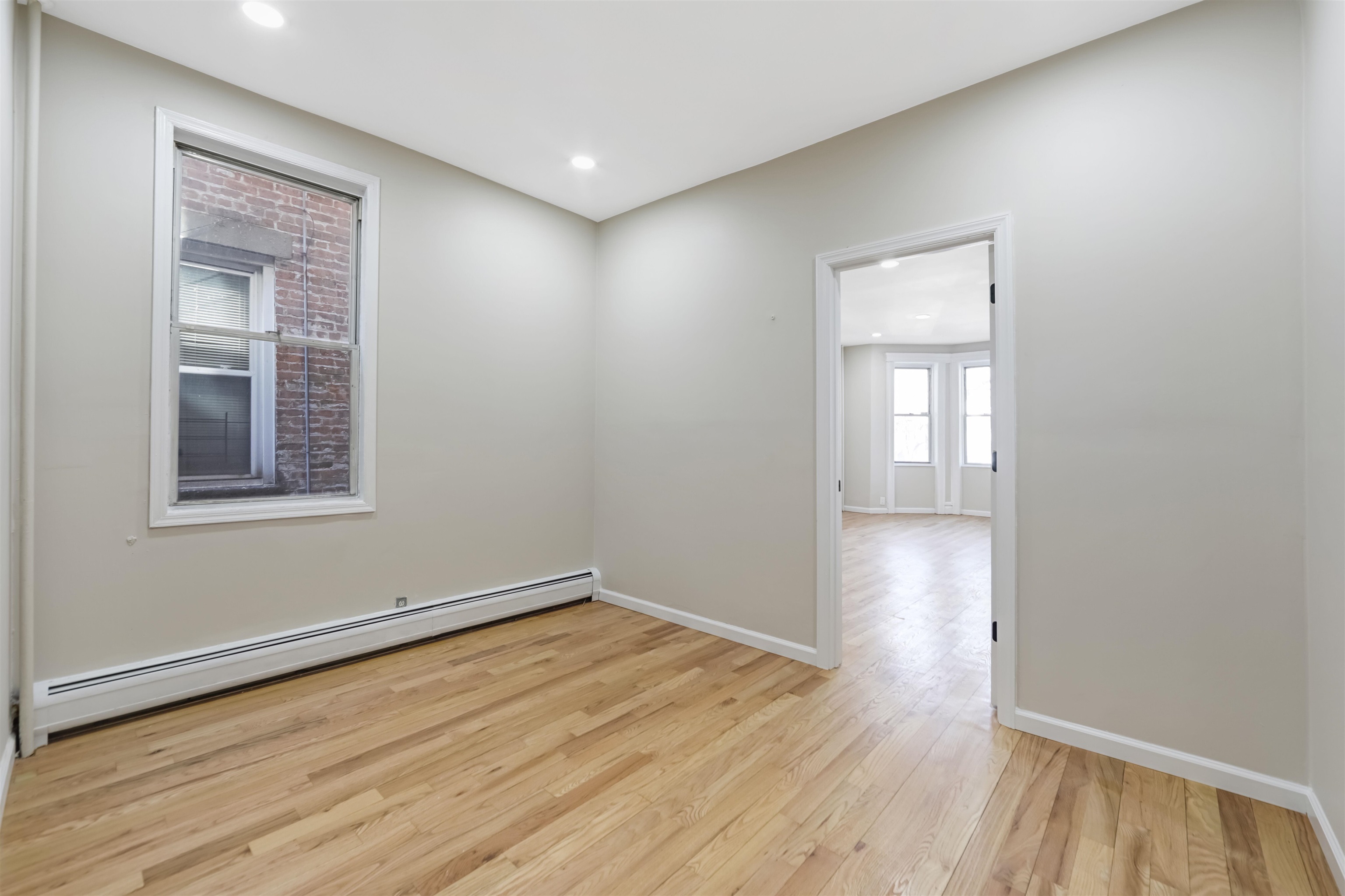3458 KENNEDY BLVD Unit: 2 Family