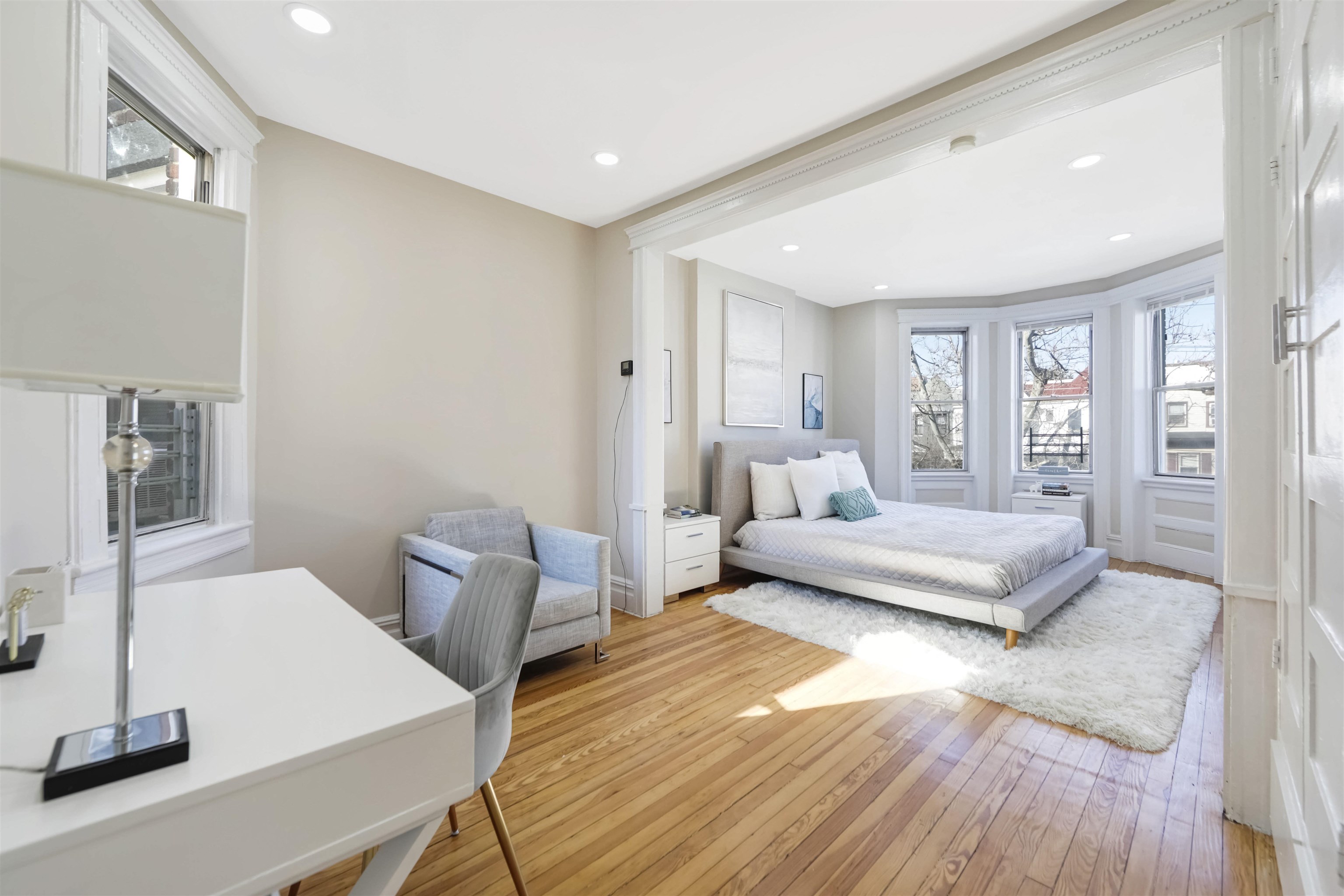 3458 KENNEDY BLVD Unit: 2 Family
