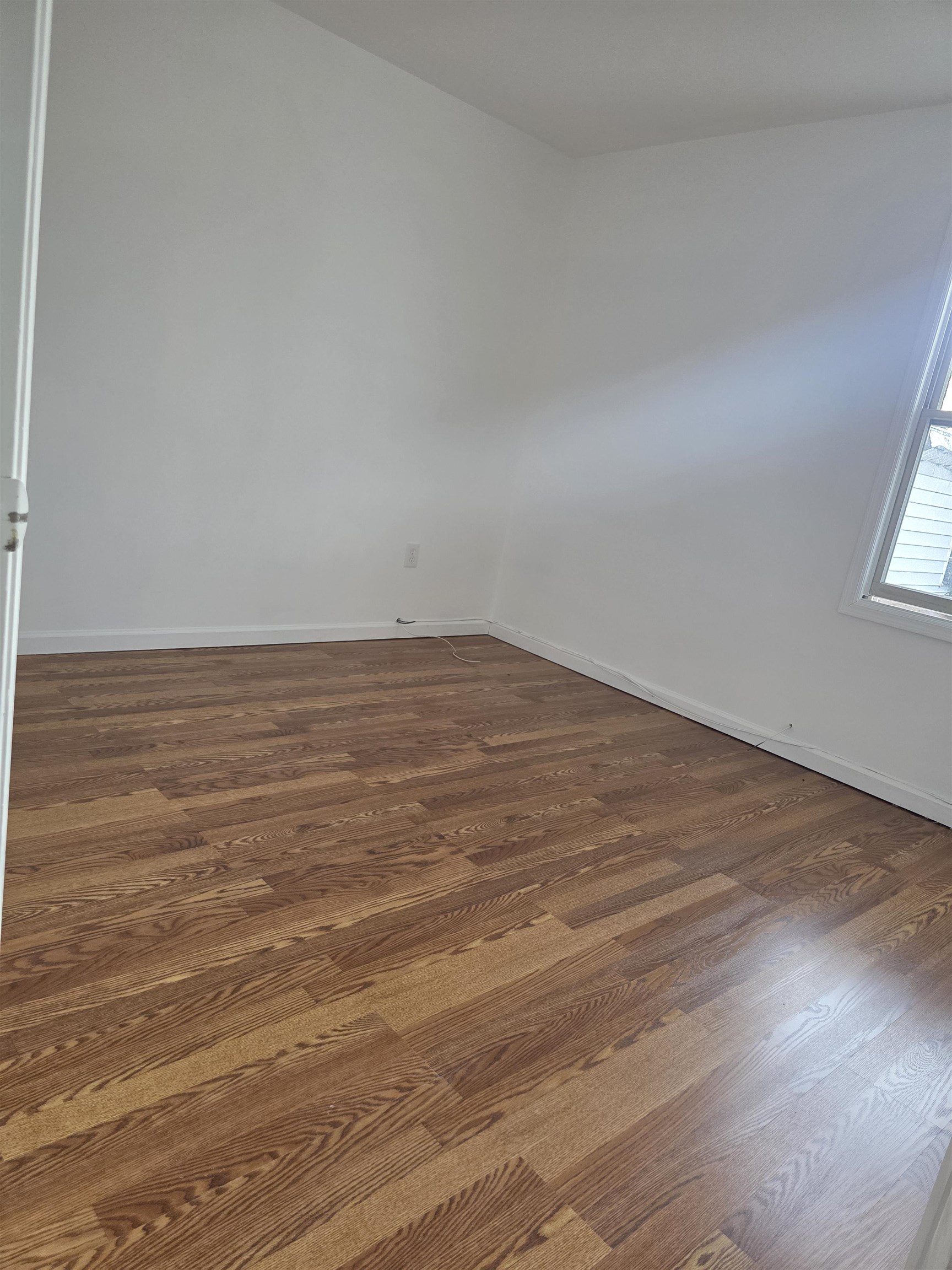 72 ZABRISKIE ST Unit: 2