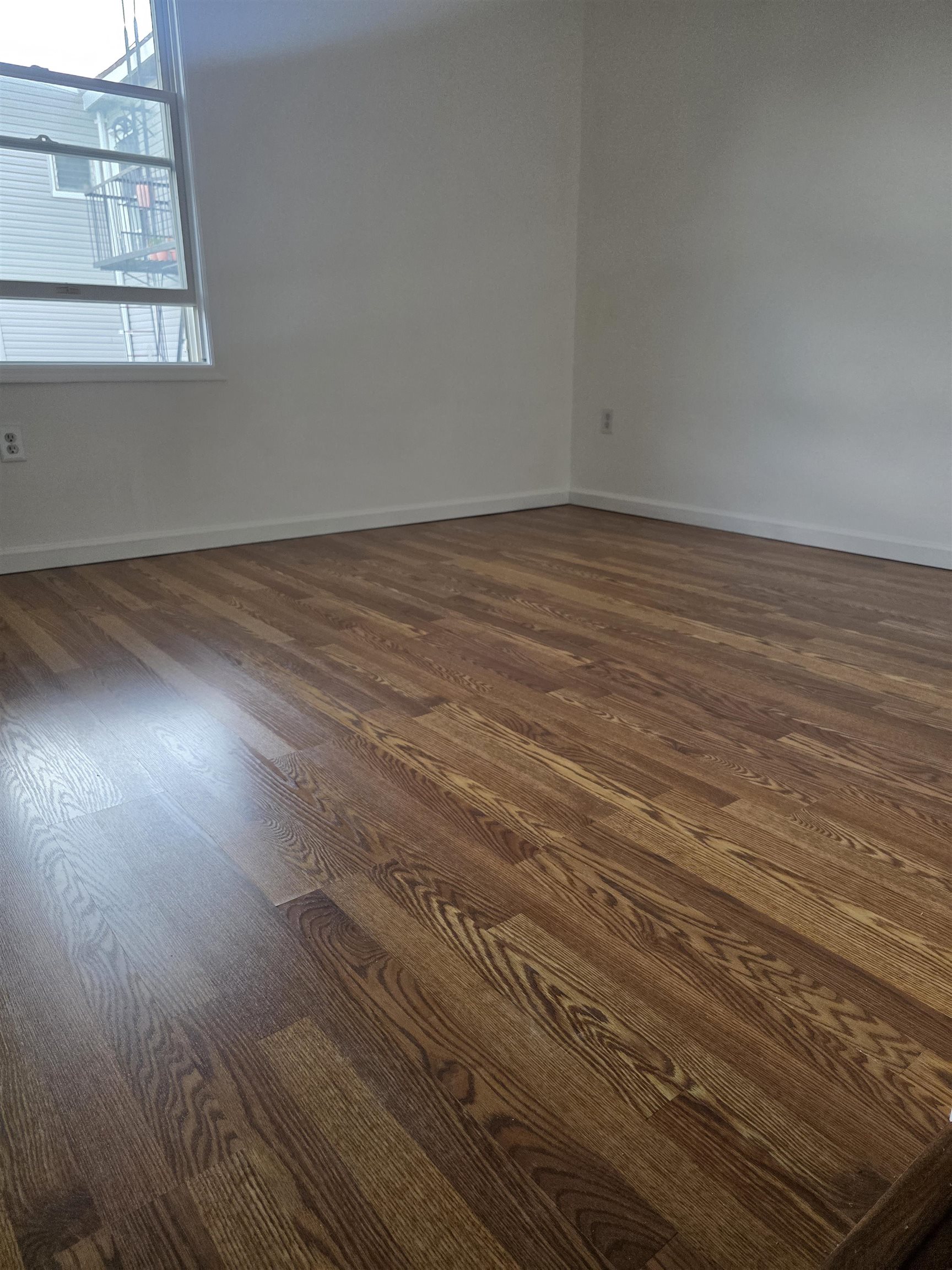 72 ZABRISKIE ST Unit: 2