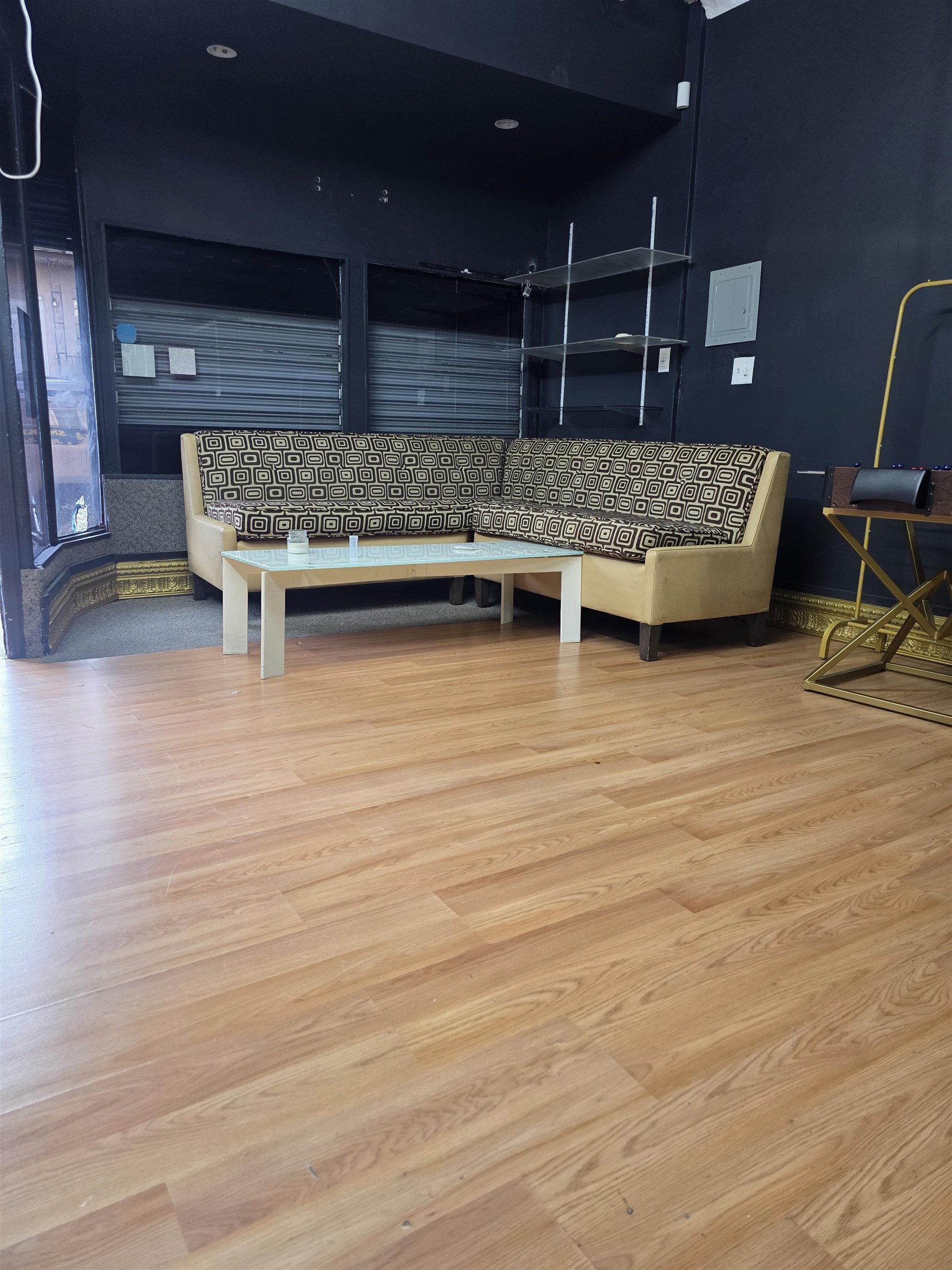 958 SUMMIT AVE