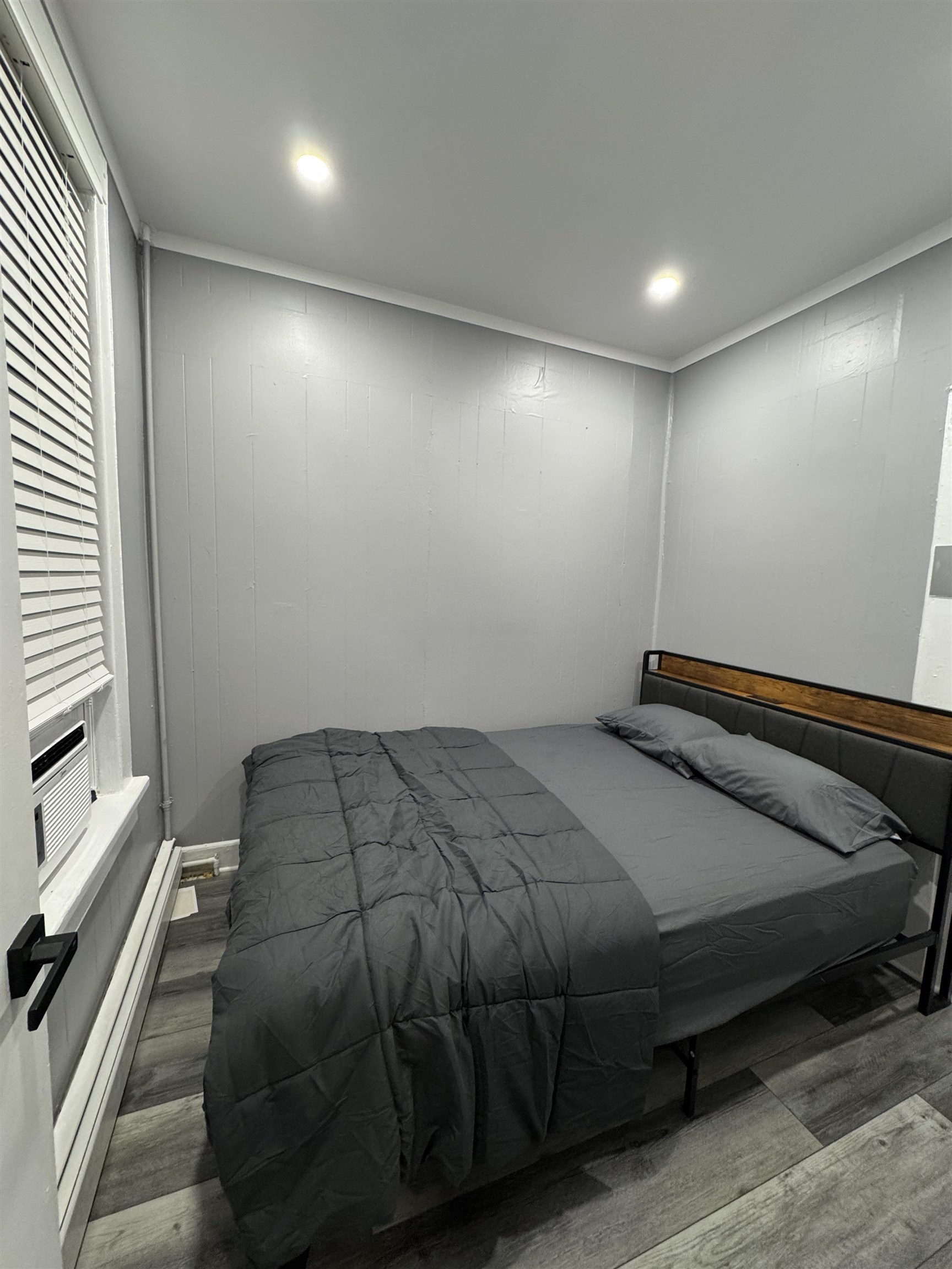 1172 SUMMIT AVE Unit: #3