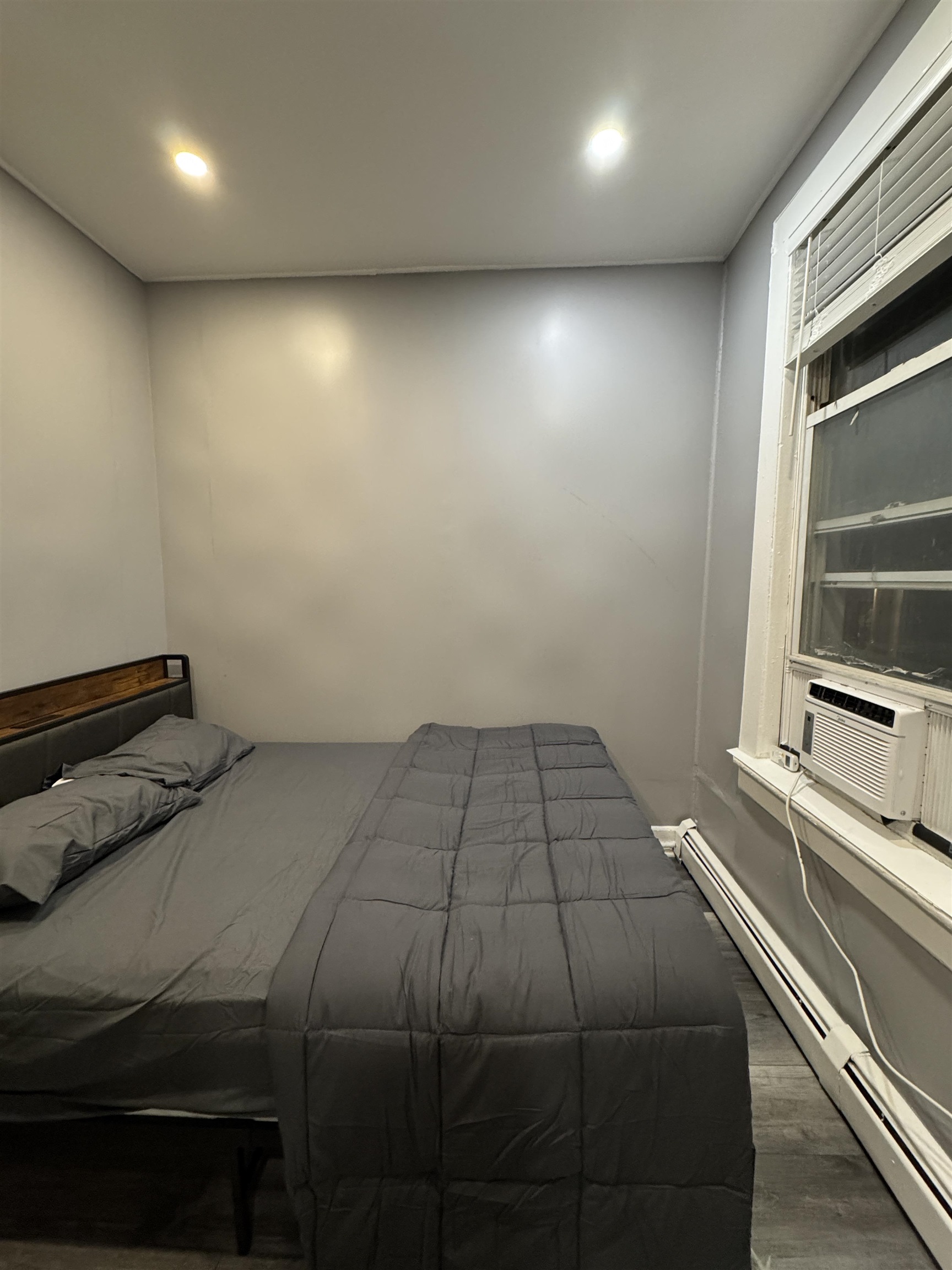 1172 SUMMIT AVE Unit: #3