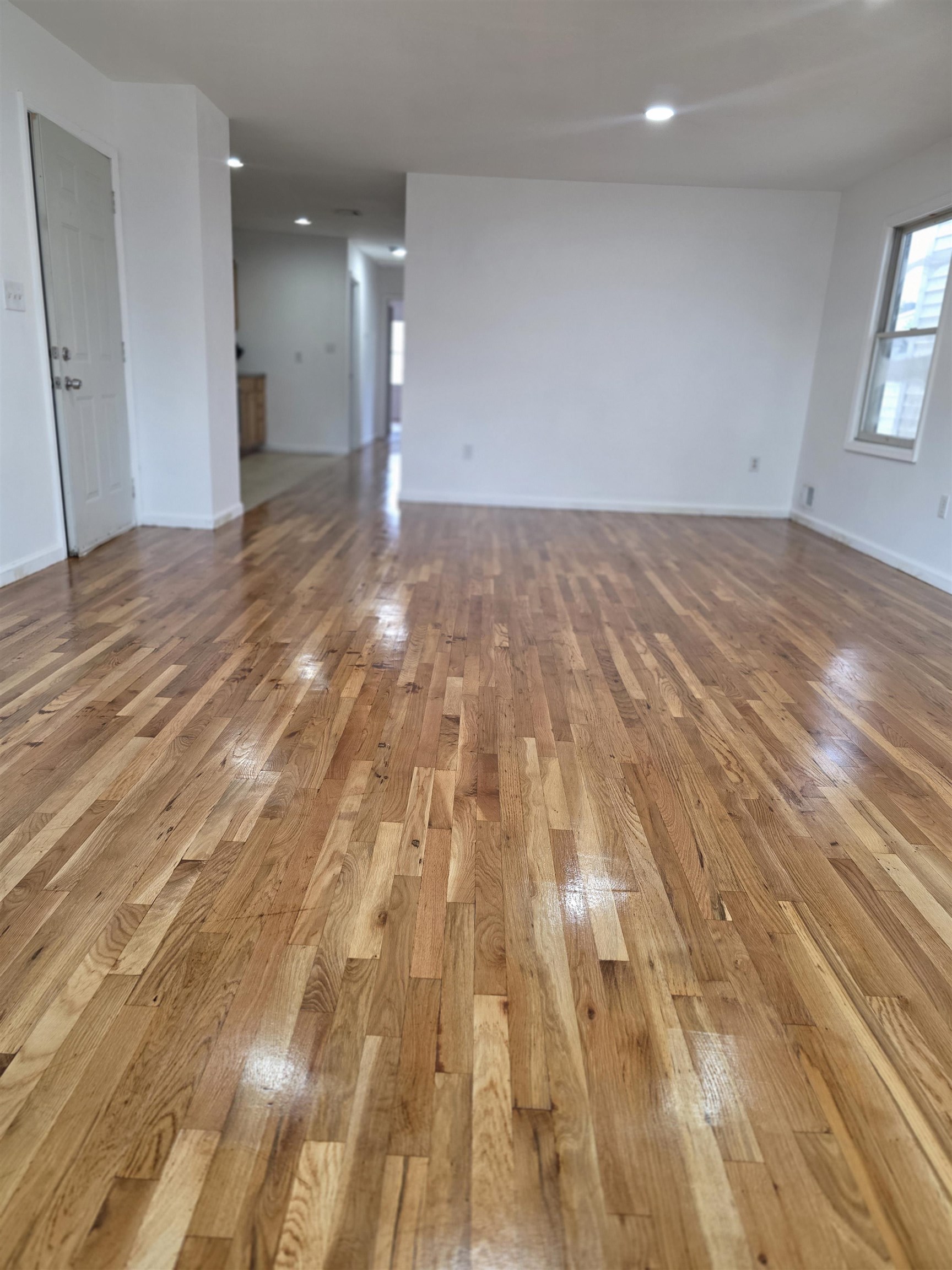 72 ZABRISKIE ST Unit: 2