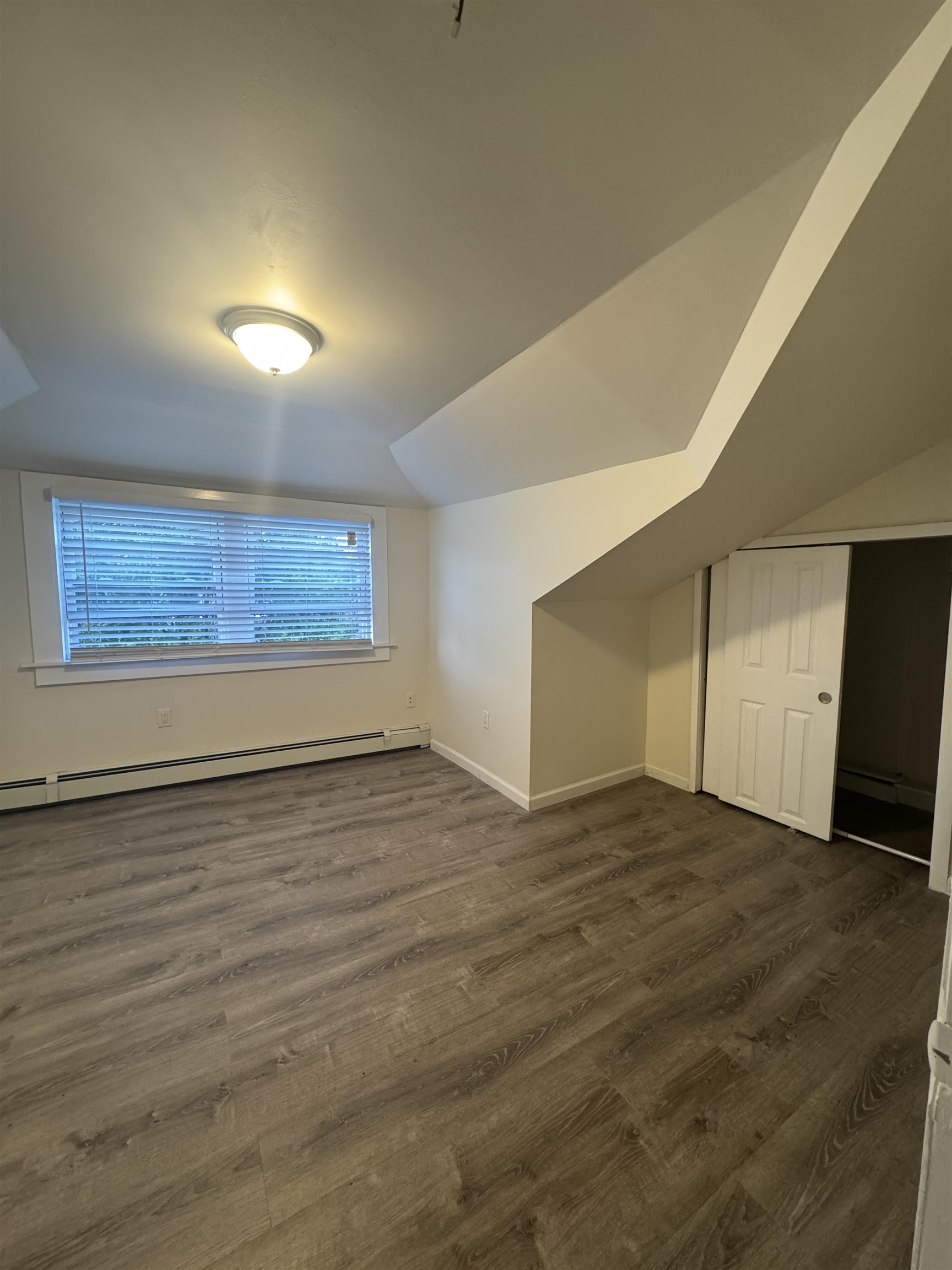 386 KENNEDY DR Unit: 2