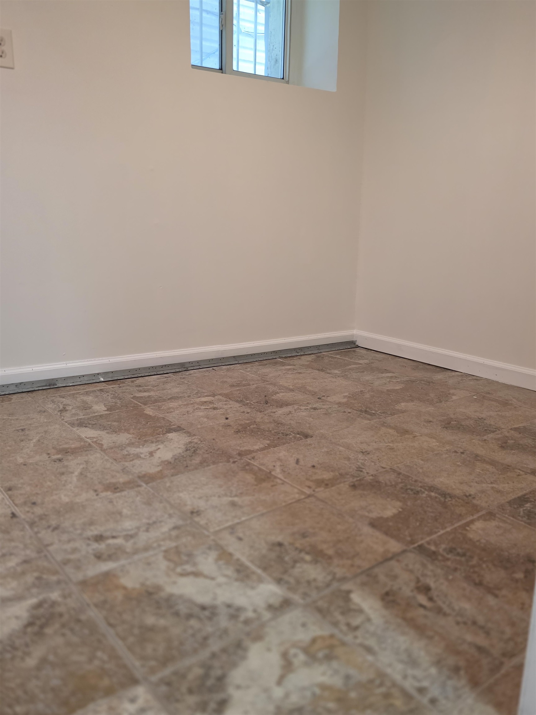 426 FAIRMOUNT AVE Unit: 1