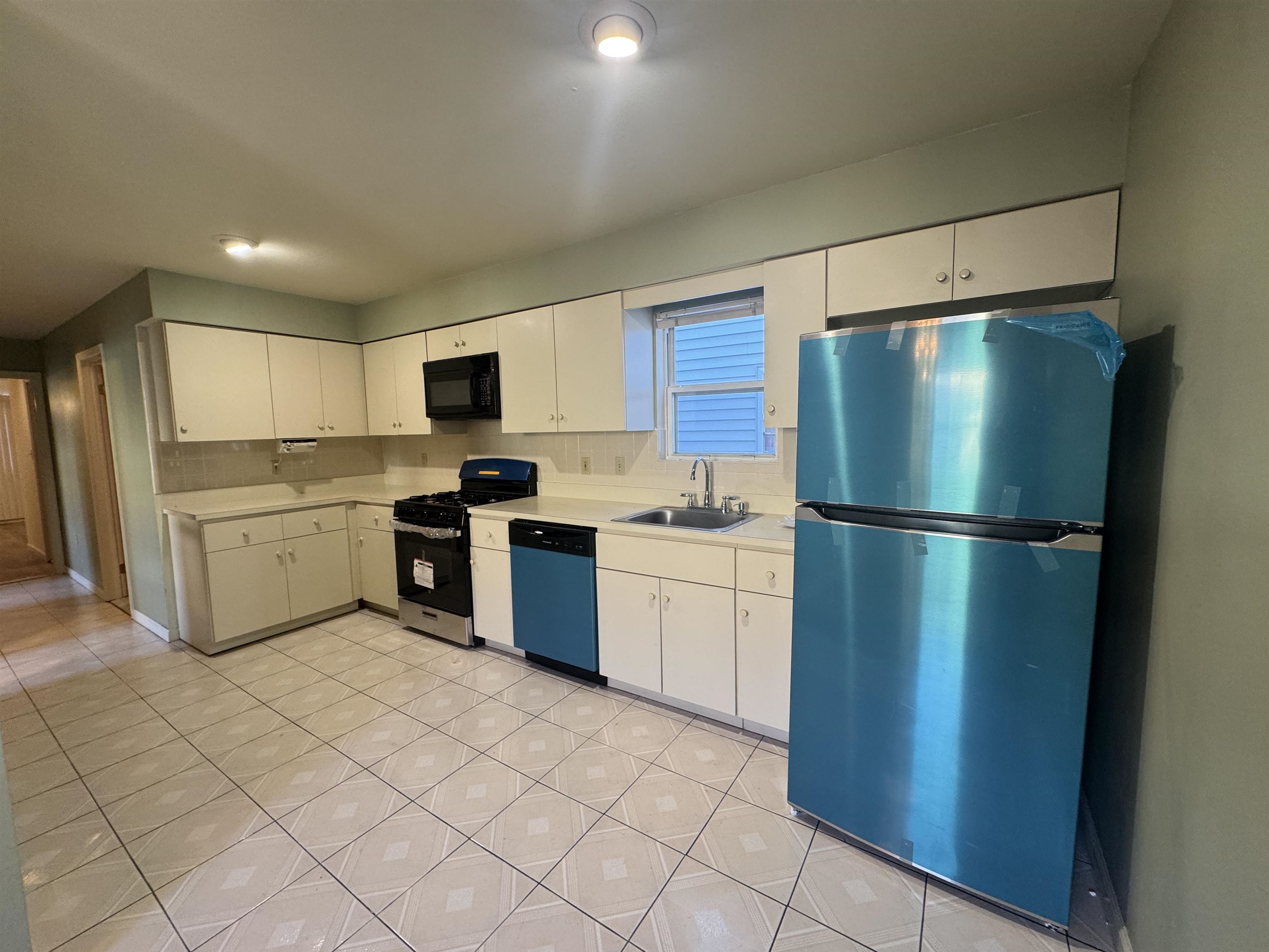 4414 LIBERTY AVE Unit: 1