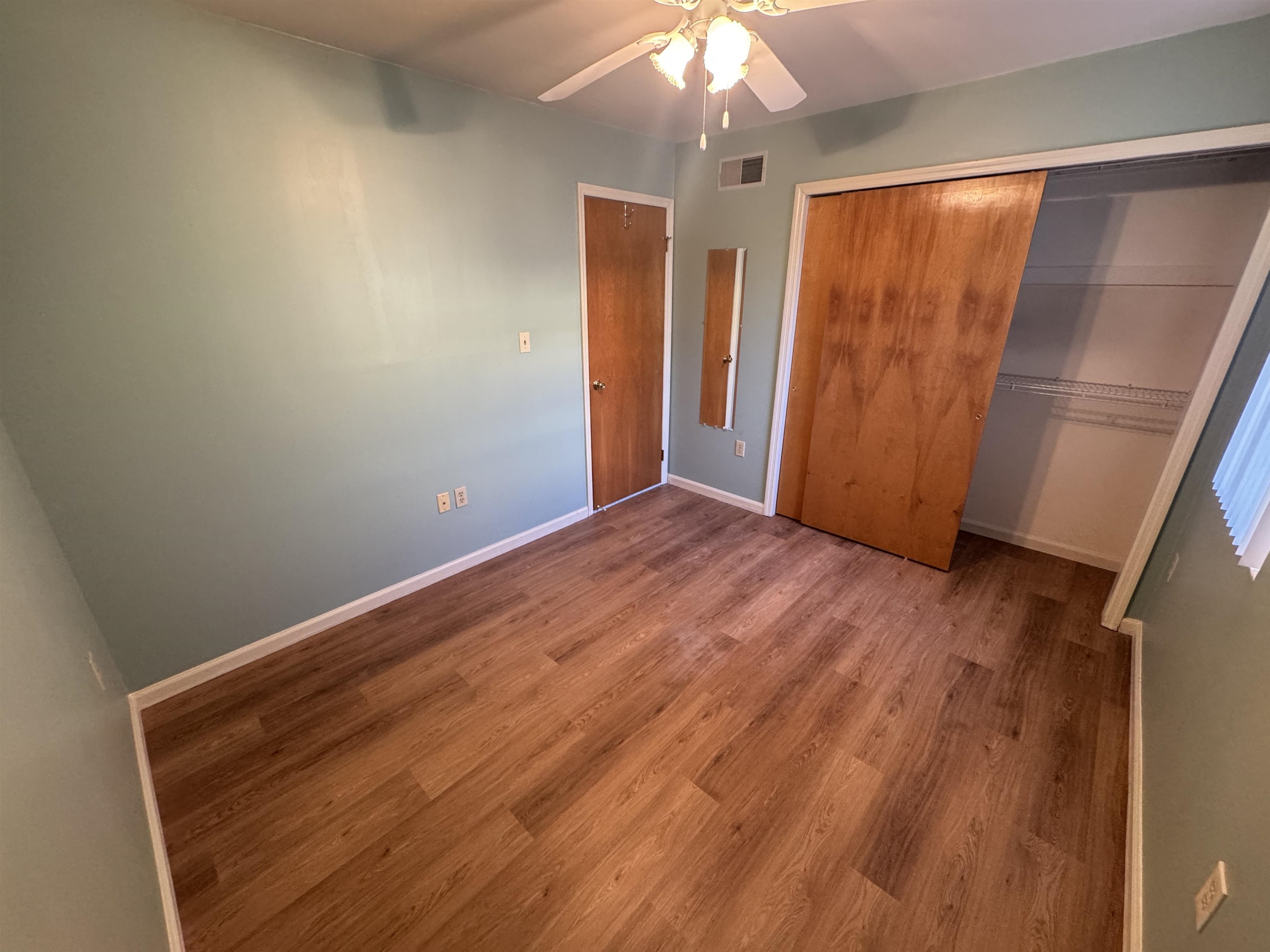 4414 LIBERTY AVE Unit: 1