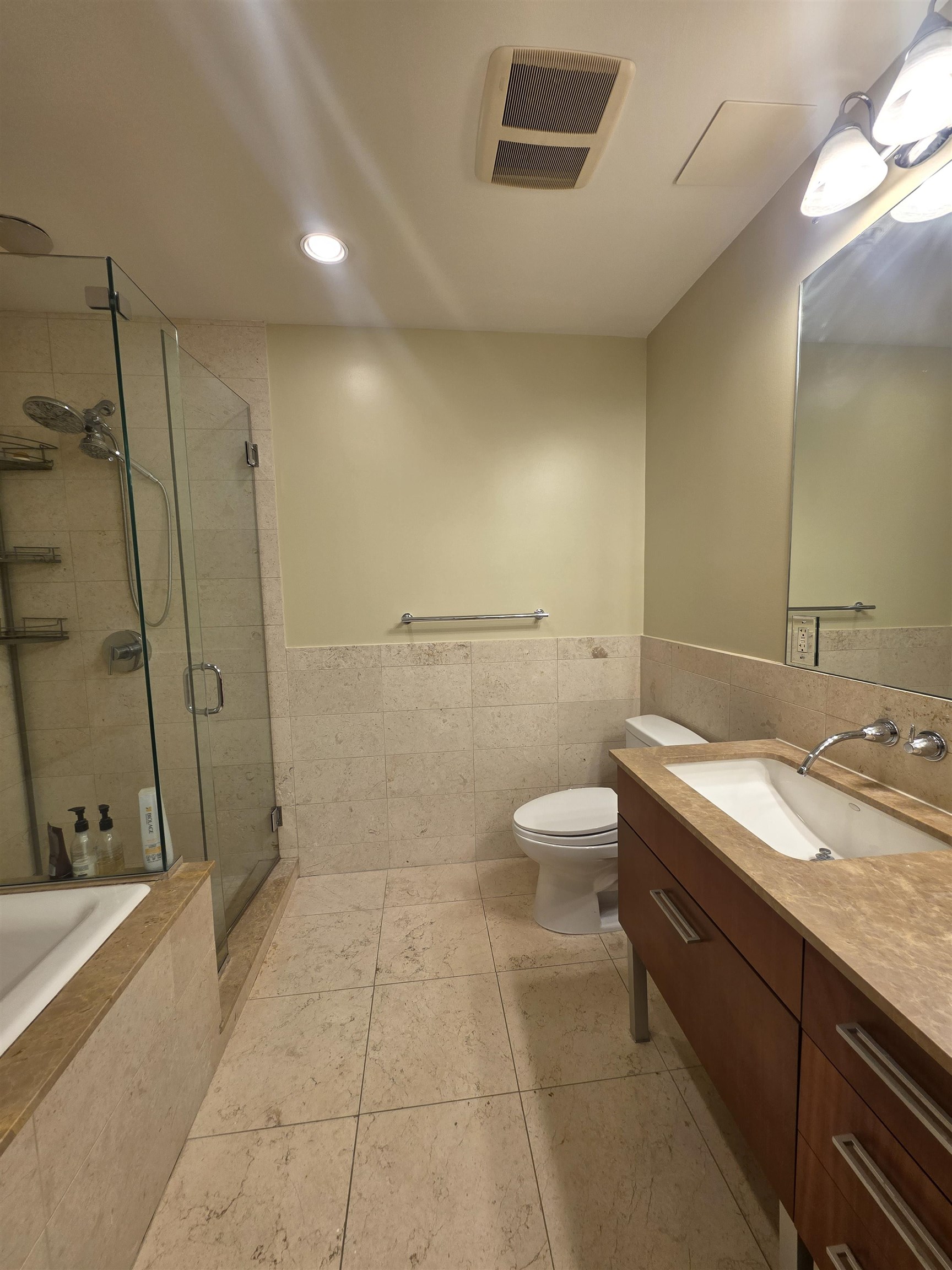 8125 RIVER RD Unit: 3C