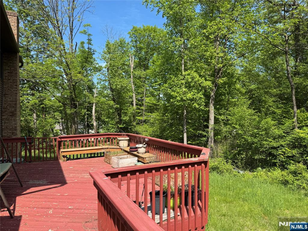 77 Powder Mill Road