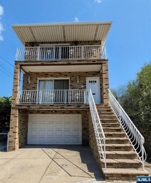 4414 Liberty Avenue 2