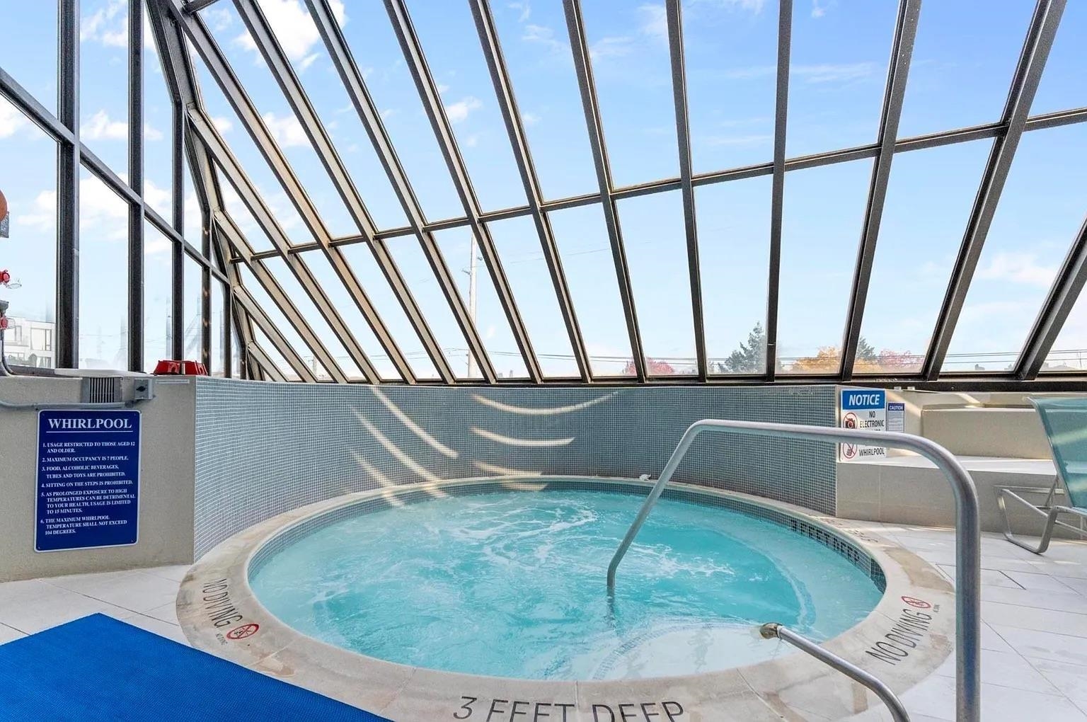 7002 BOULEVARD Unit: 3F