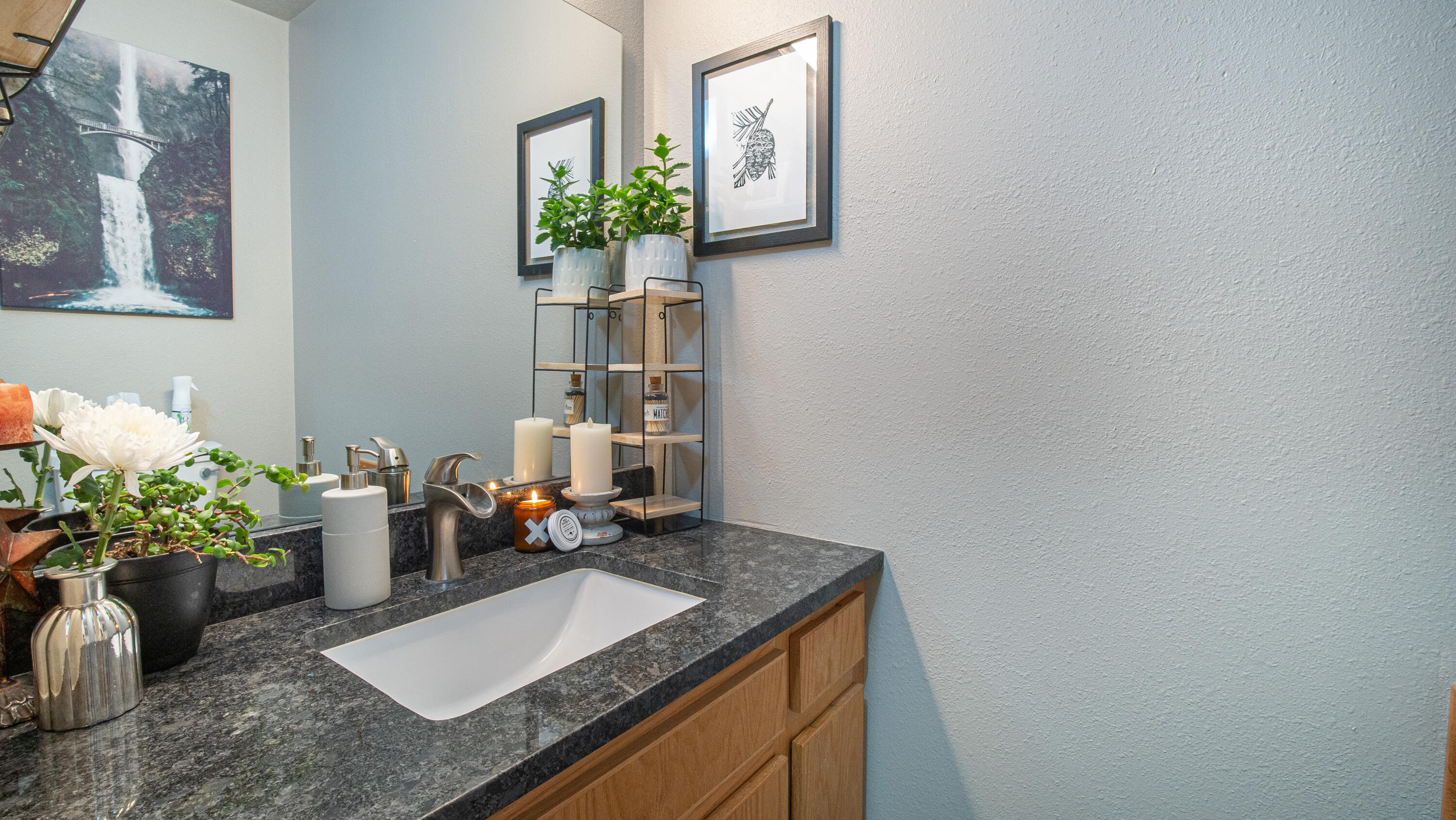 17907 Rhododendron Lane