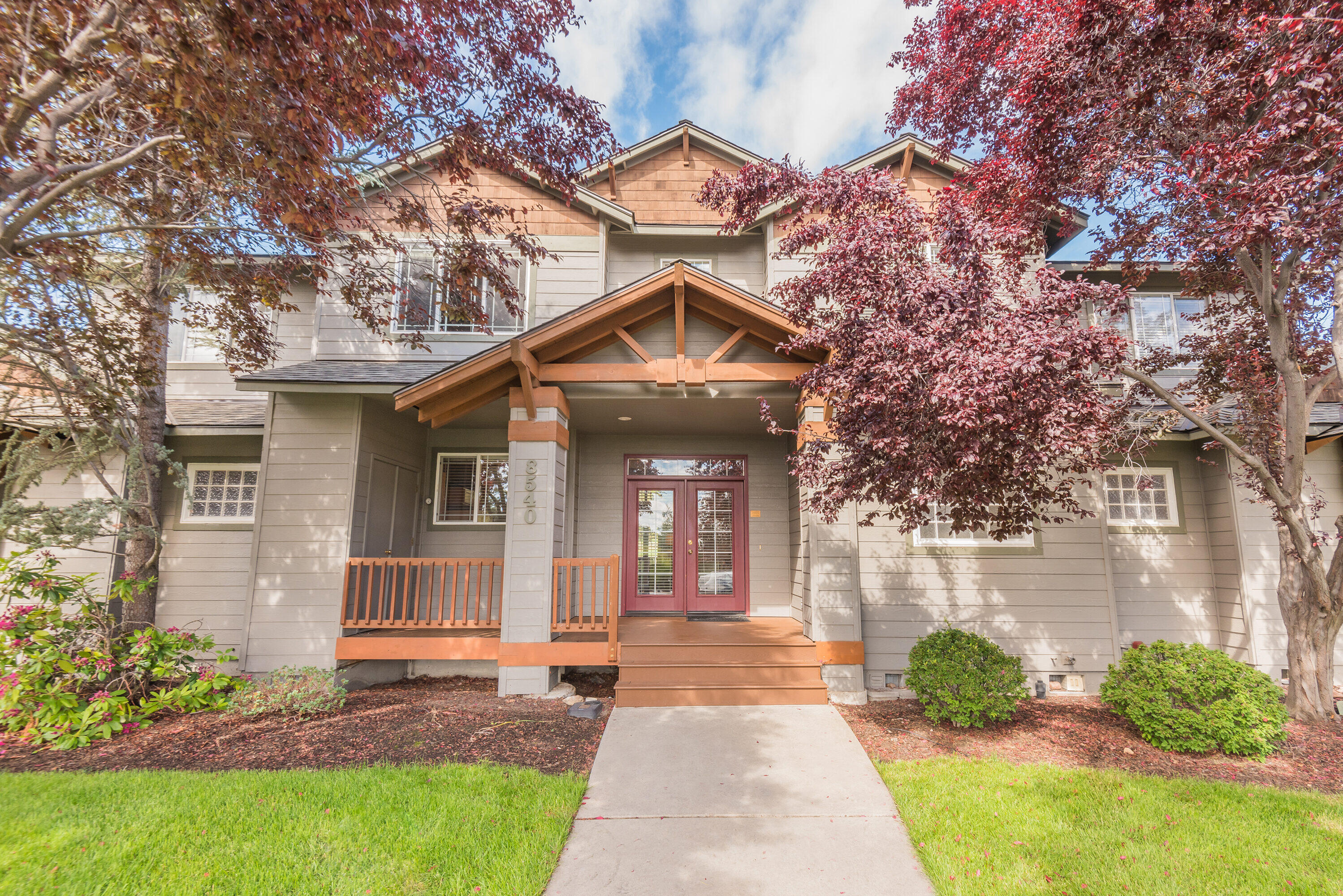 8540 Golden Pheasant Court