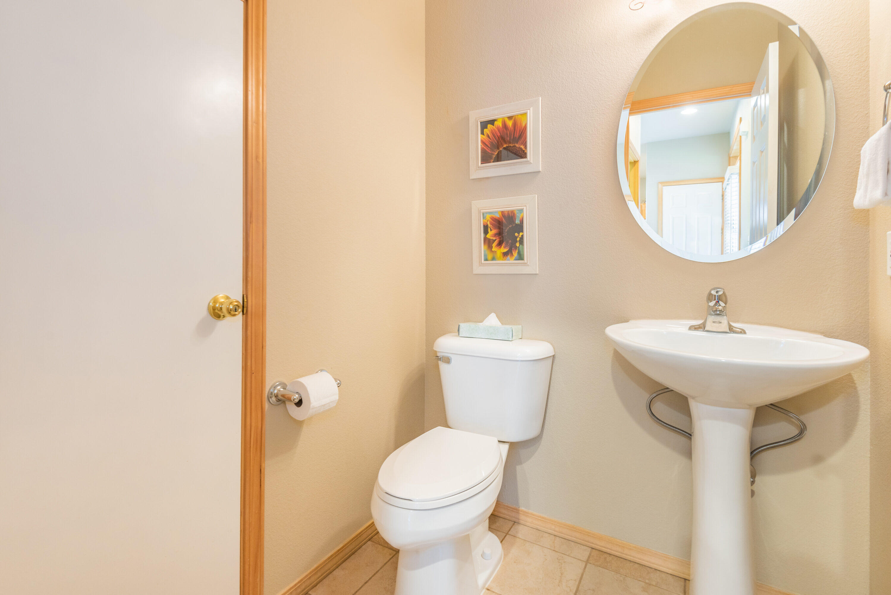 8540 Golden Pheasant Court