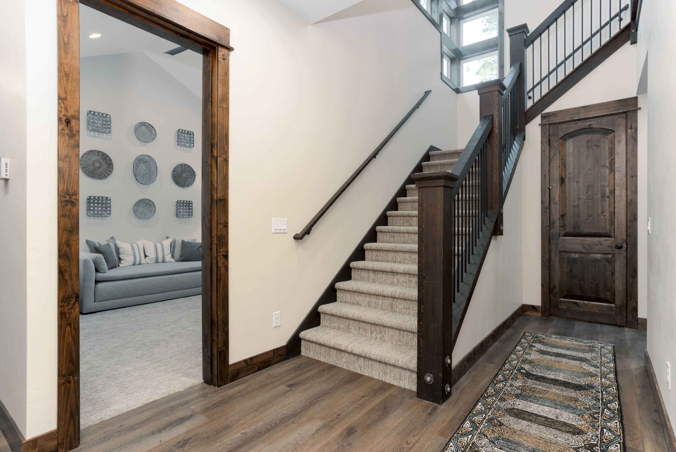 56334 Mirror Rock Loop