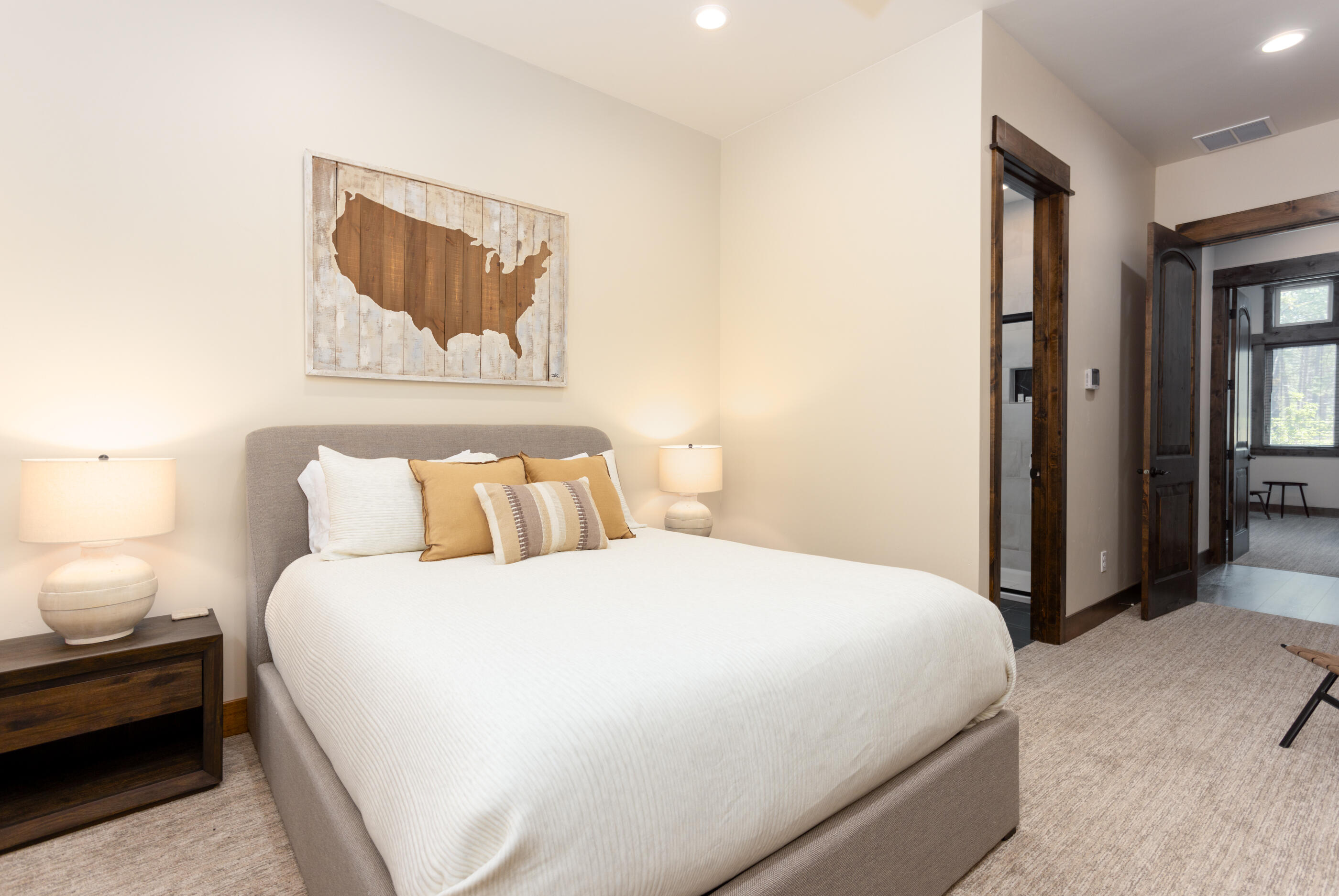 56334 Mirror Rock Loop