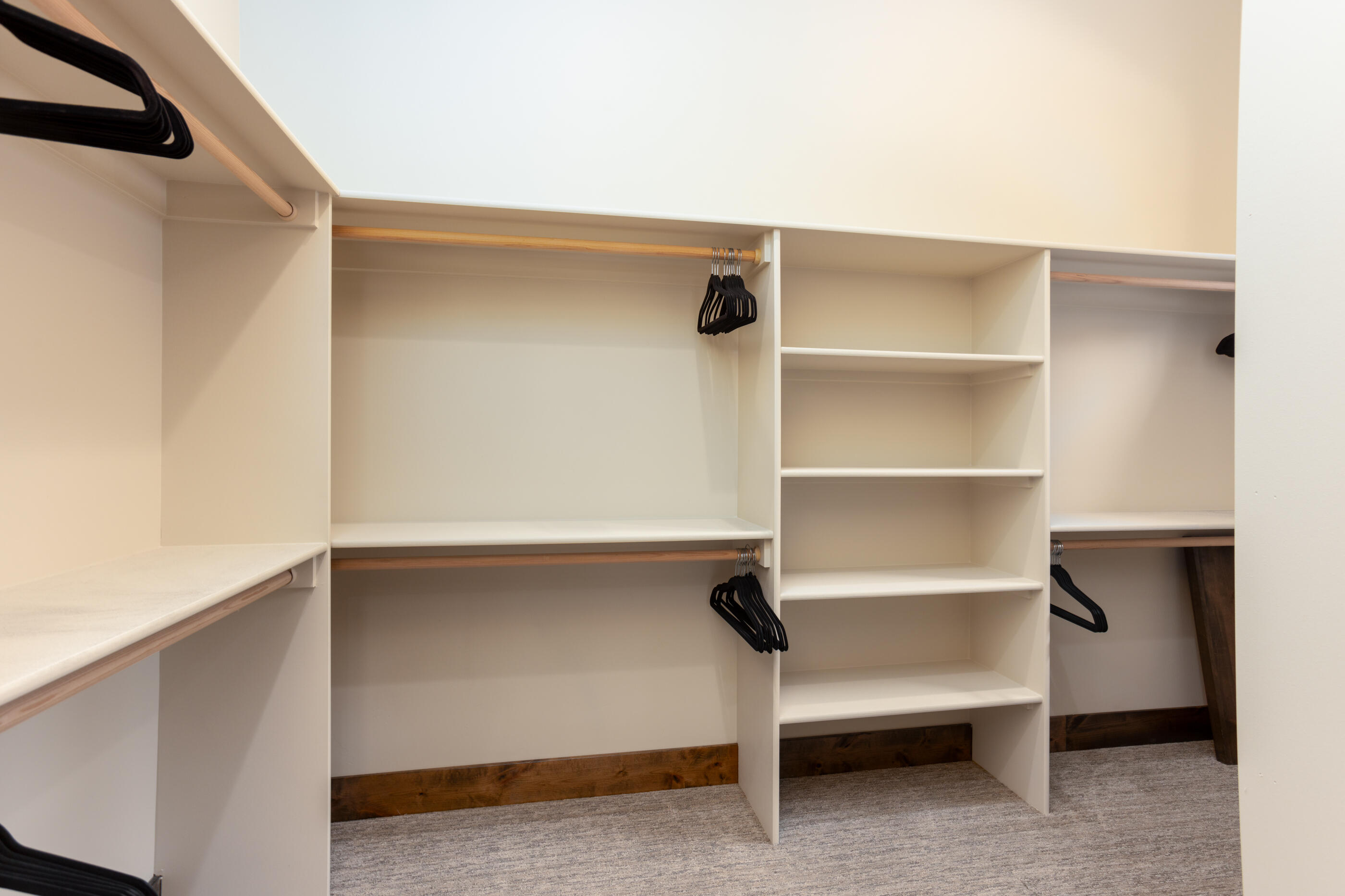 56334 Mirror Rock Loop