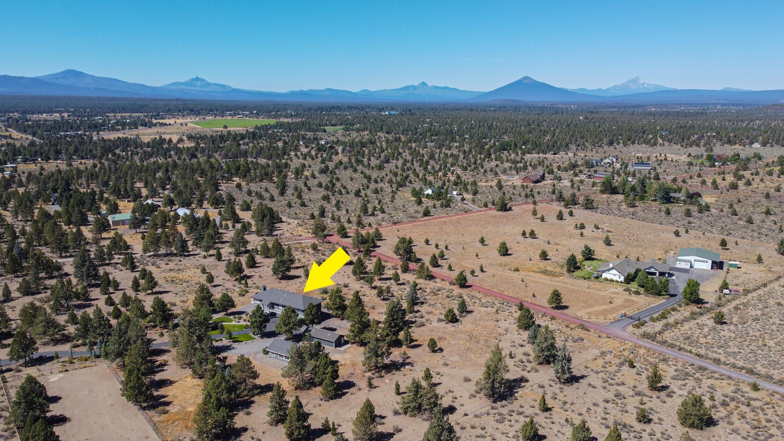 66966 Ten Peaks Court