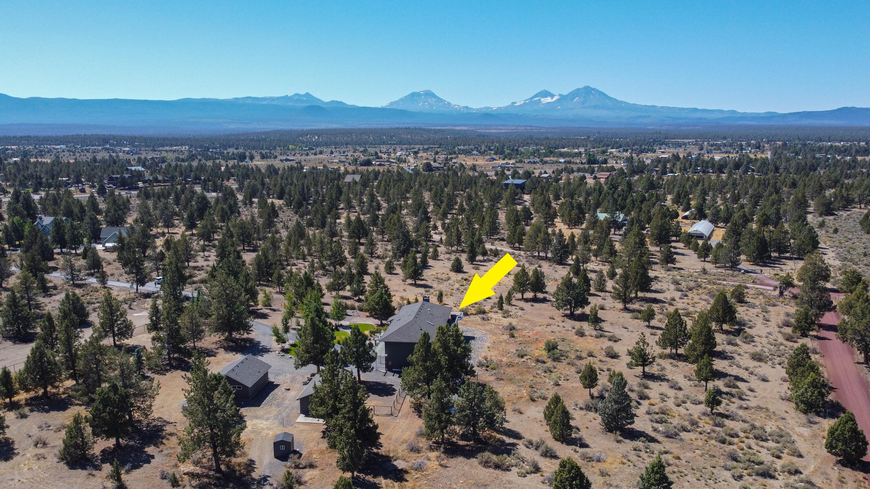 66966 Ten Peaks Court