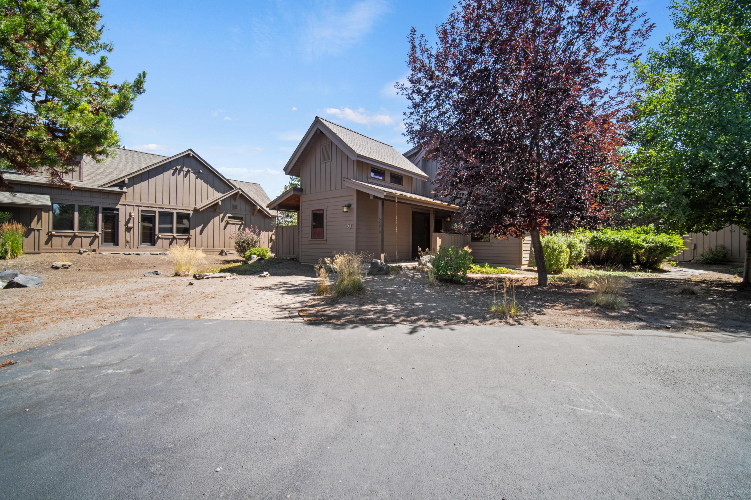 56610 Dancing Rock Loop