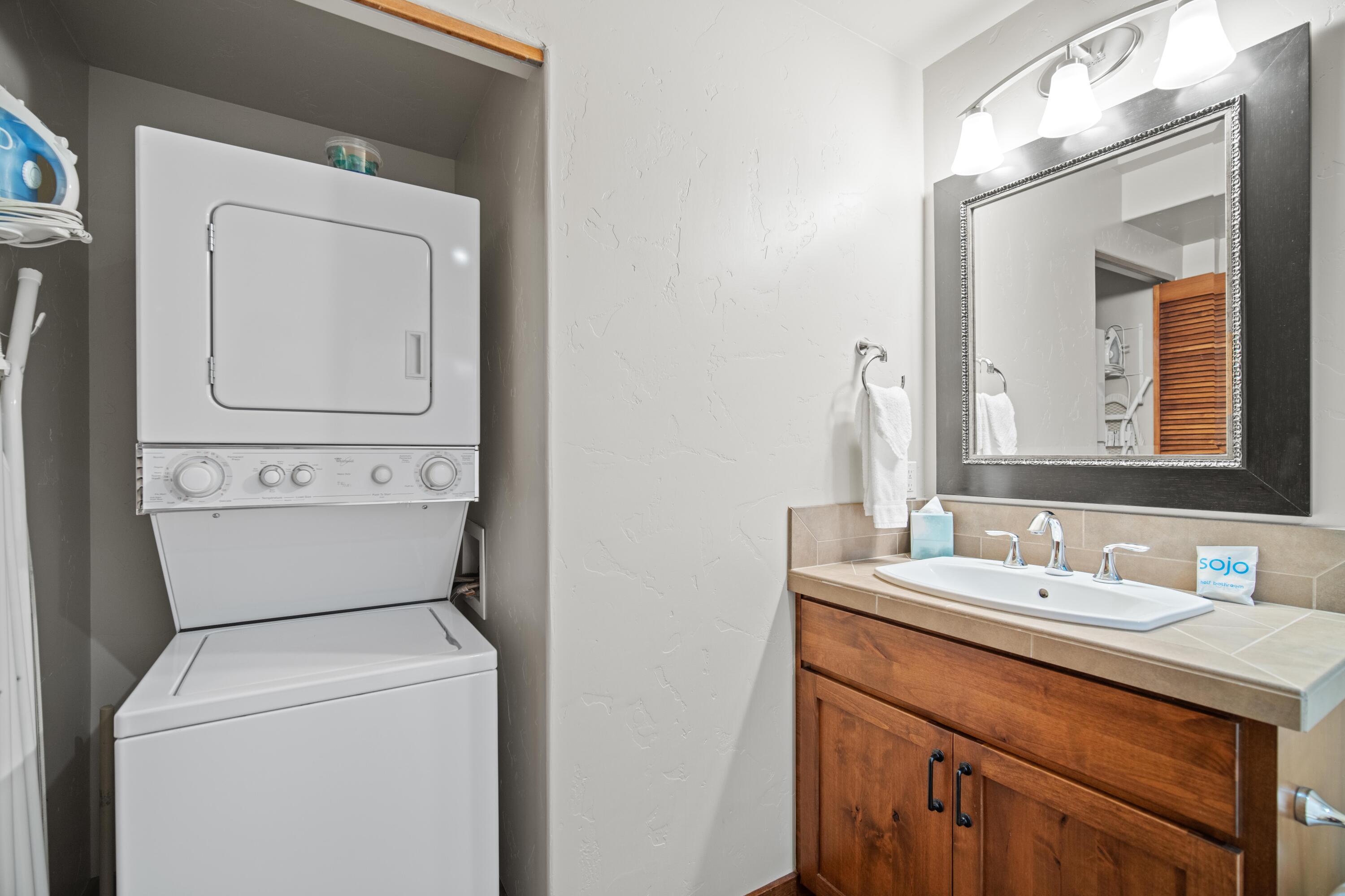 56610 Dancing Rock Loop