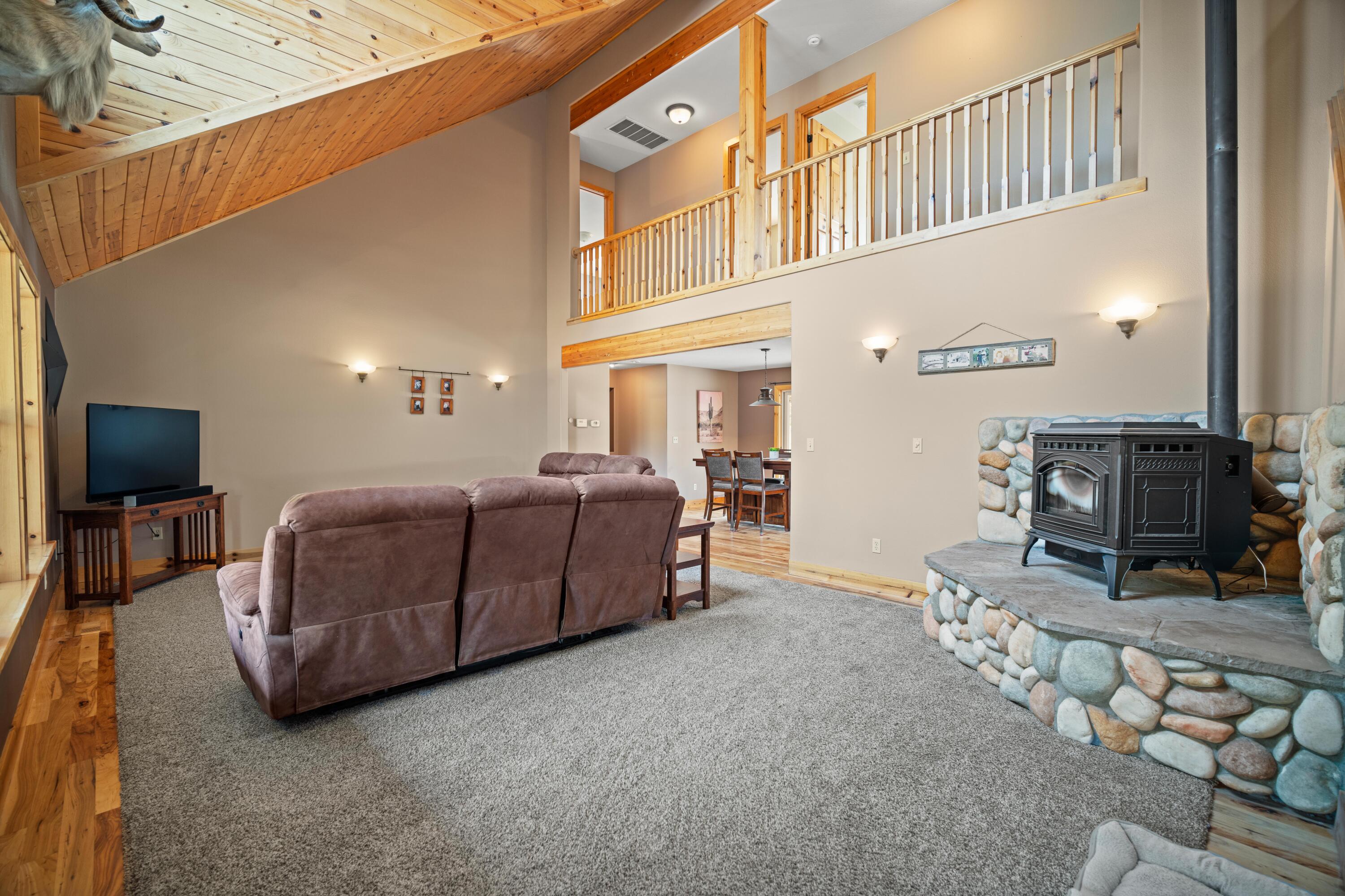 52920 Sundown Drive