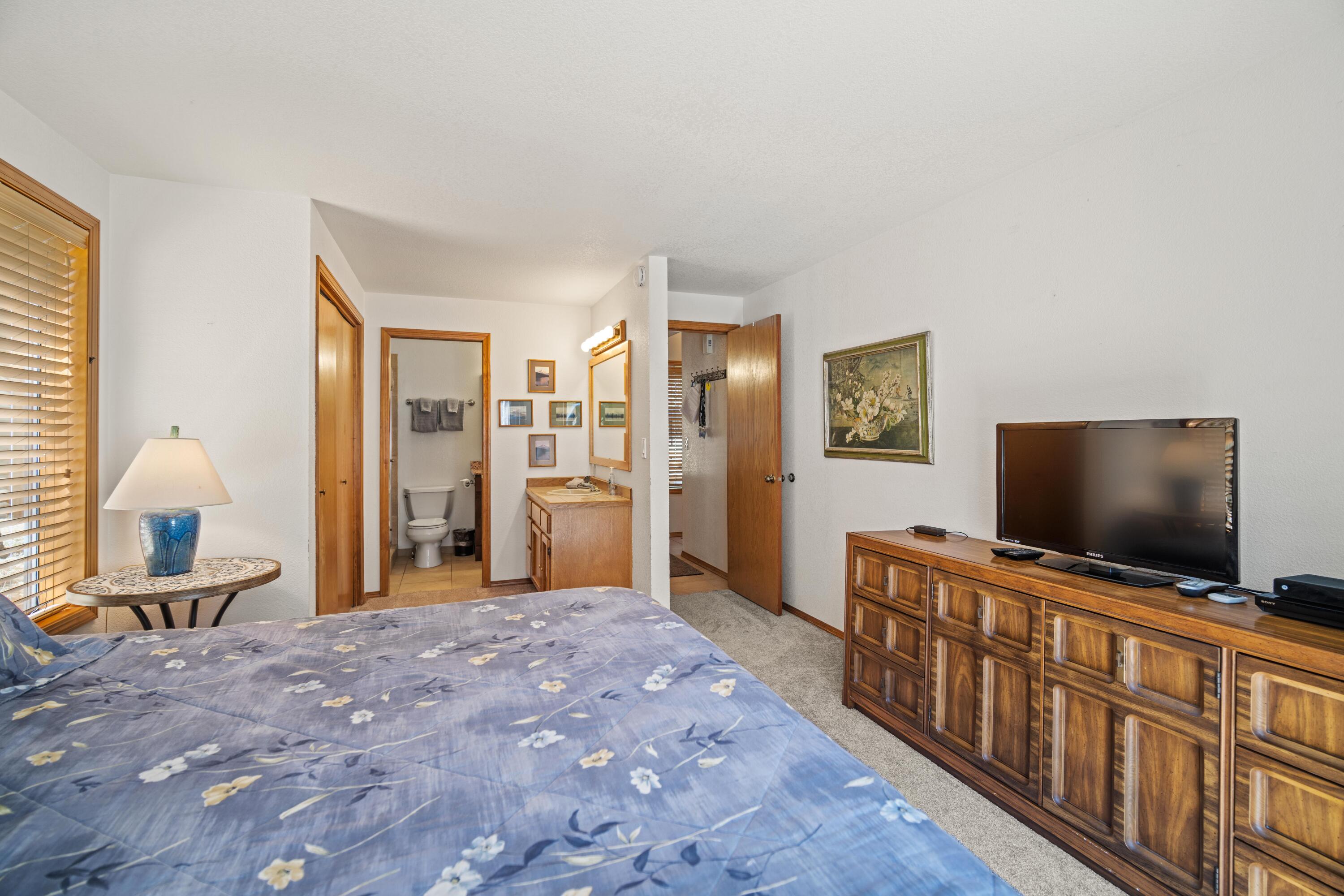 57456 Quartz Mountain Lane Lane