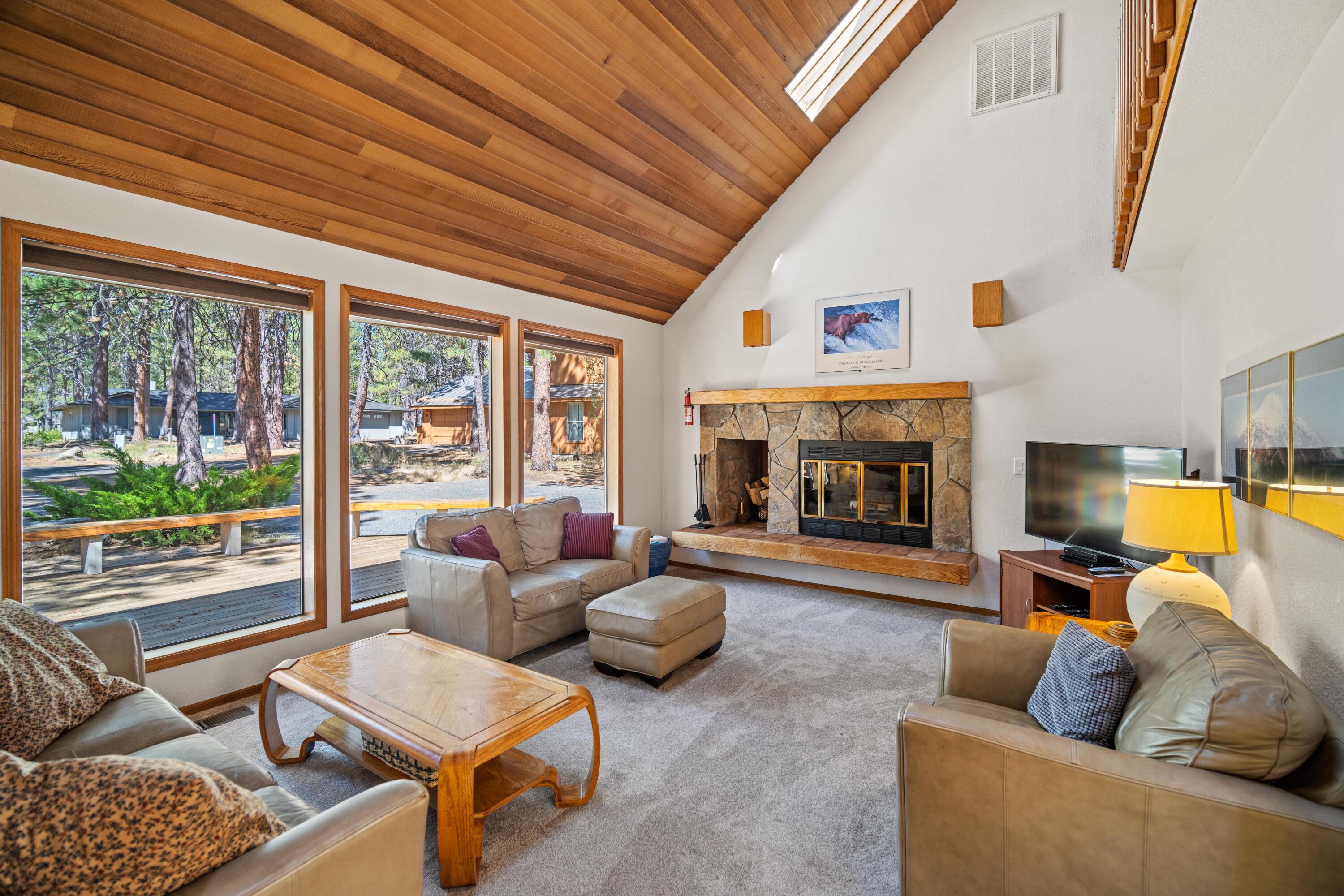 57456 Quartz Mountain Lane Lane