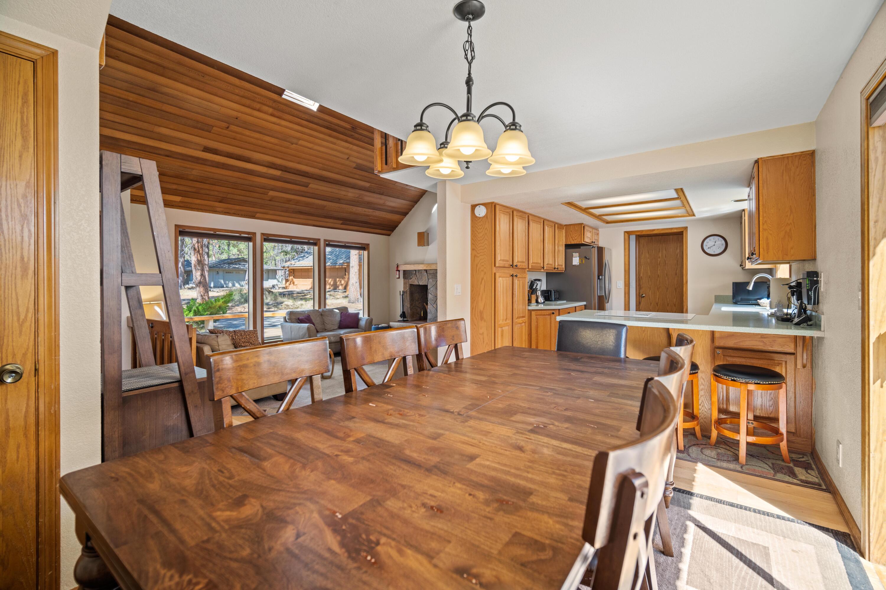 57456 Quartz Mountain Lane Lane
