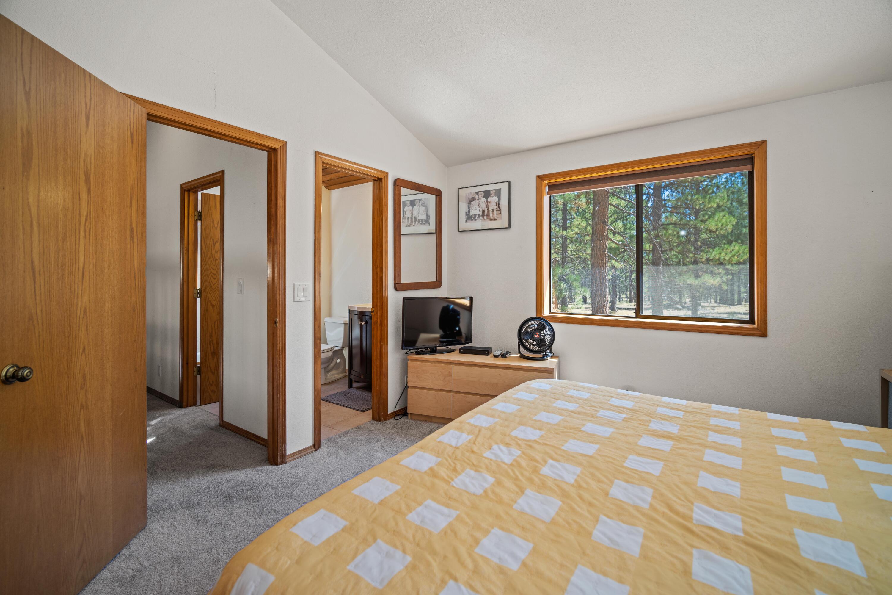 57456 Quartz Mountain Lane Lane
