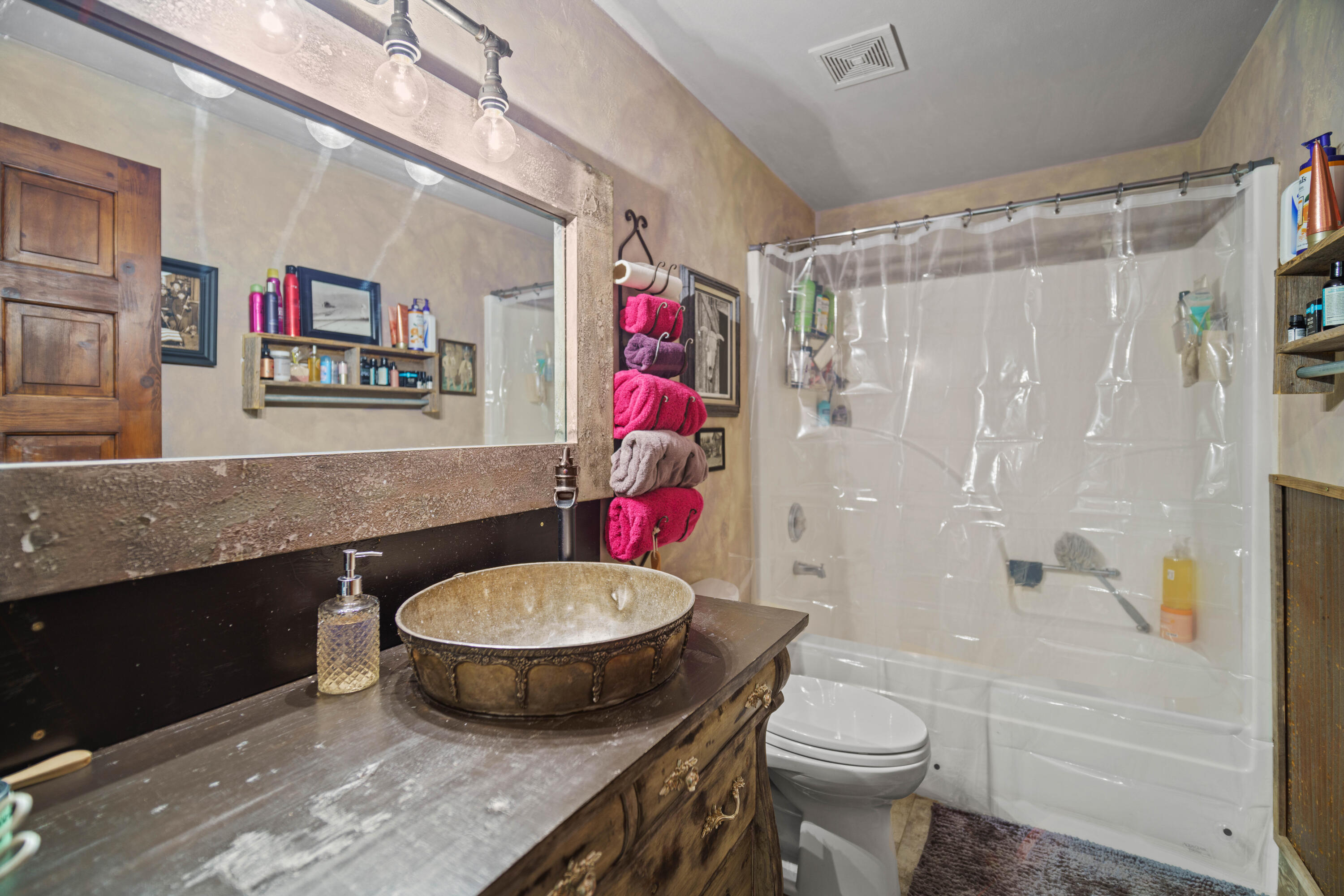 55884 Black Duck Road