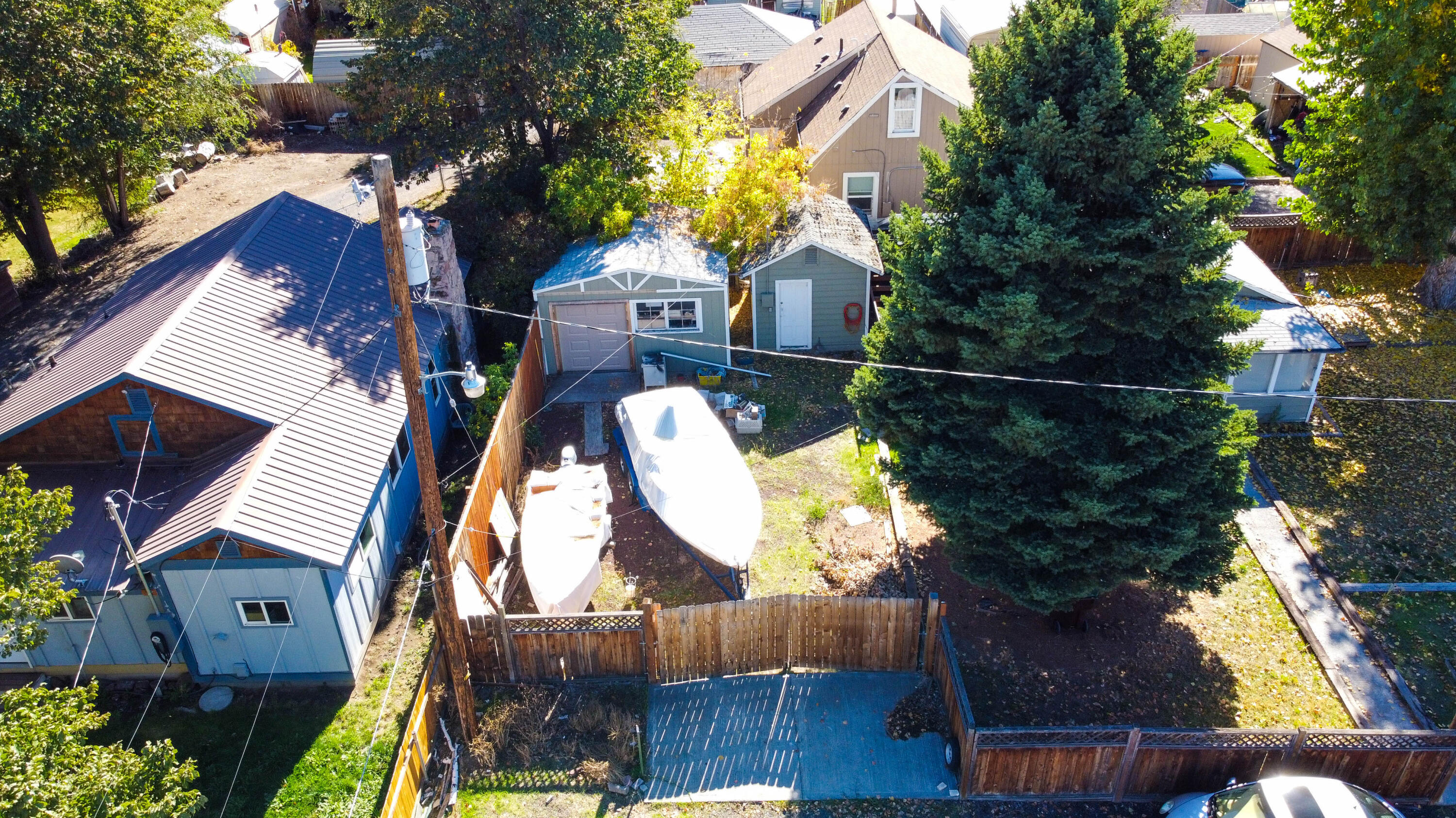 176 NE Juniper Street