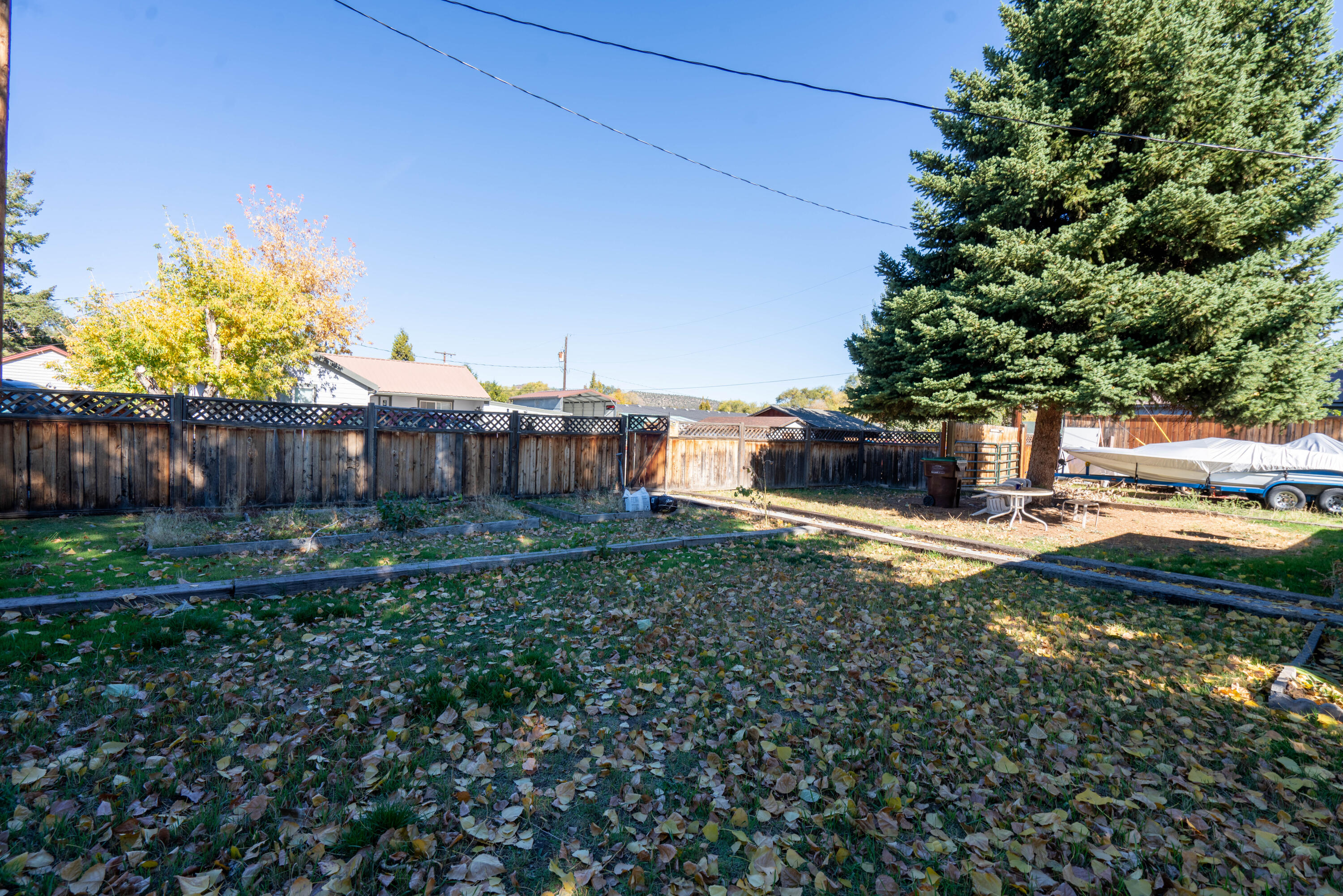 176 NE Juniper Street