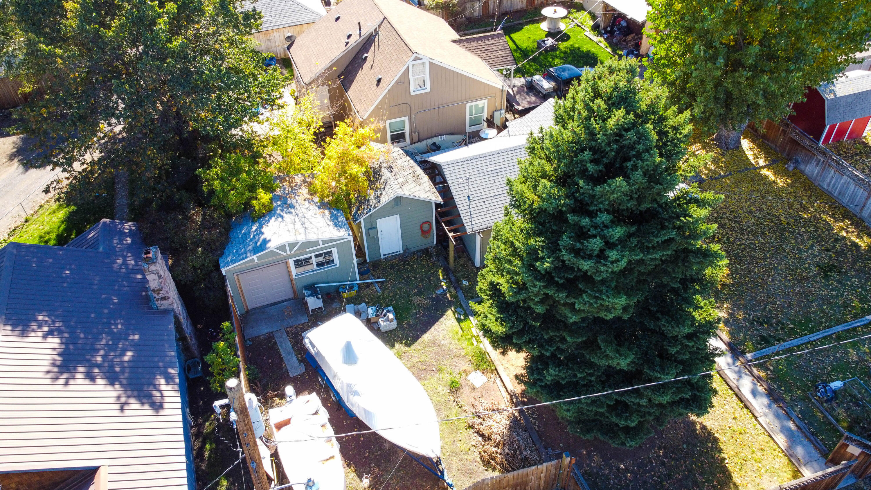 176 NE Juniper Street