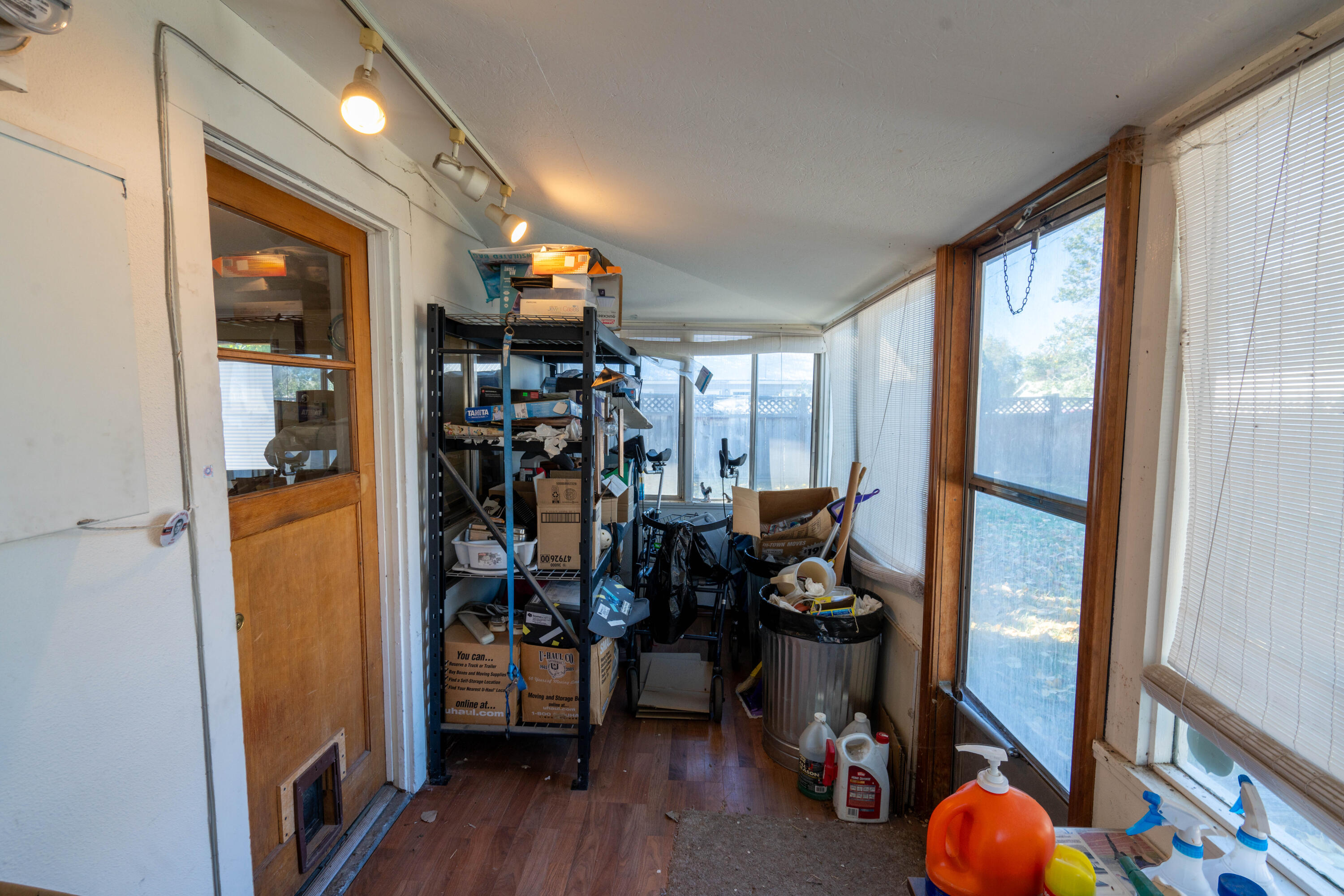 176 NE Juniper Street