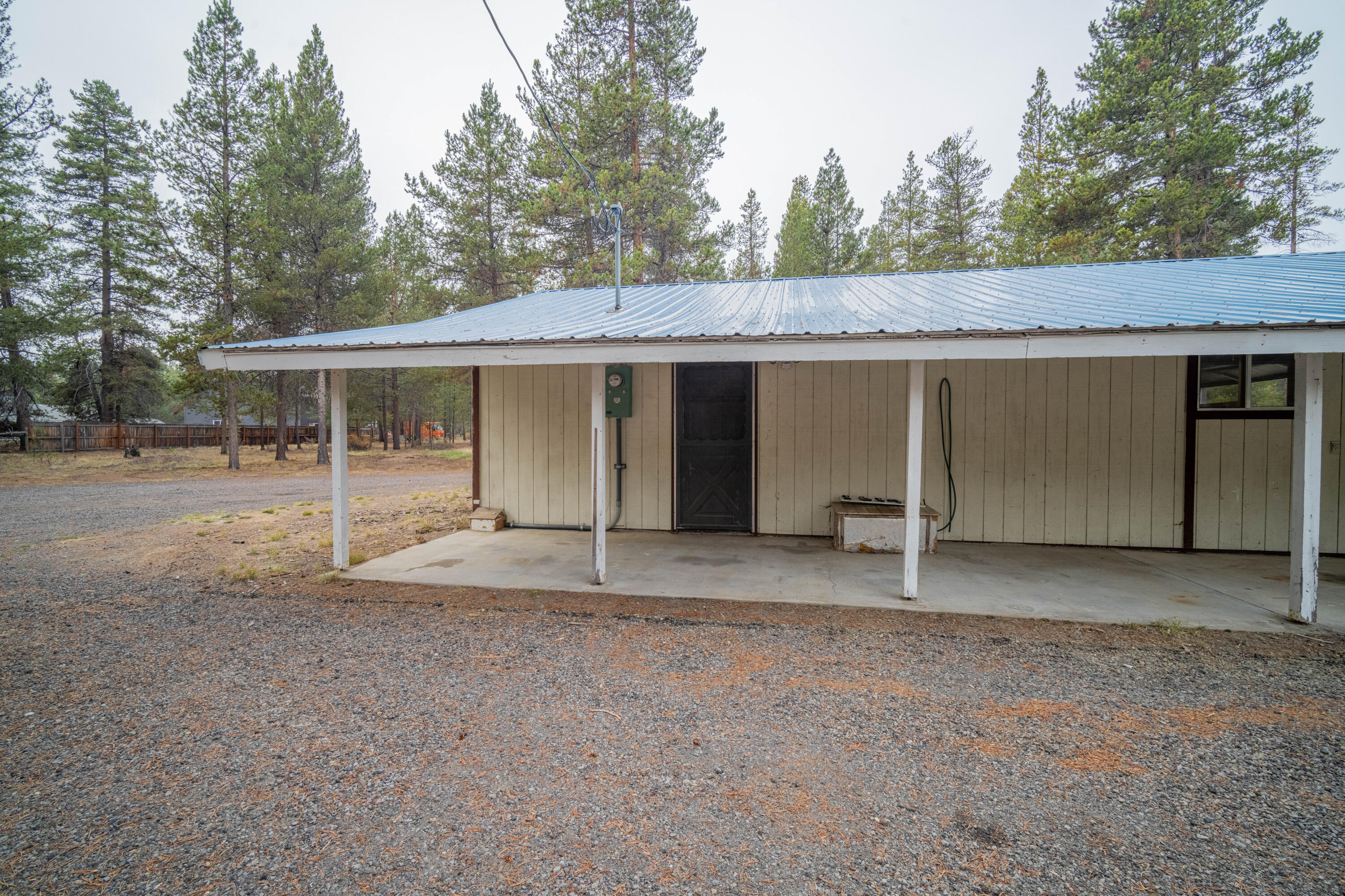 16195 Eagles Nest Road