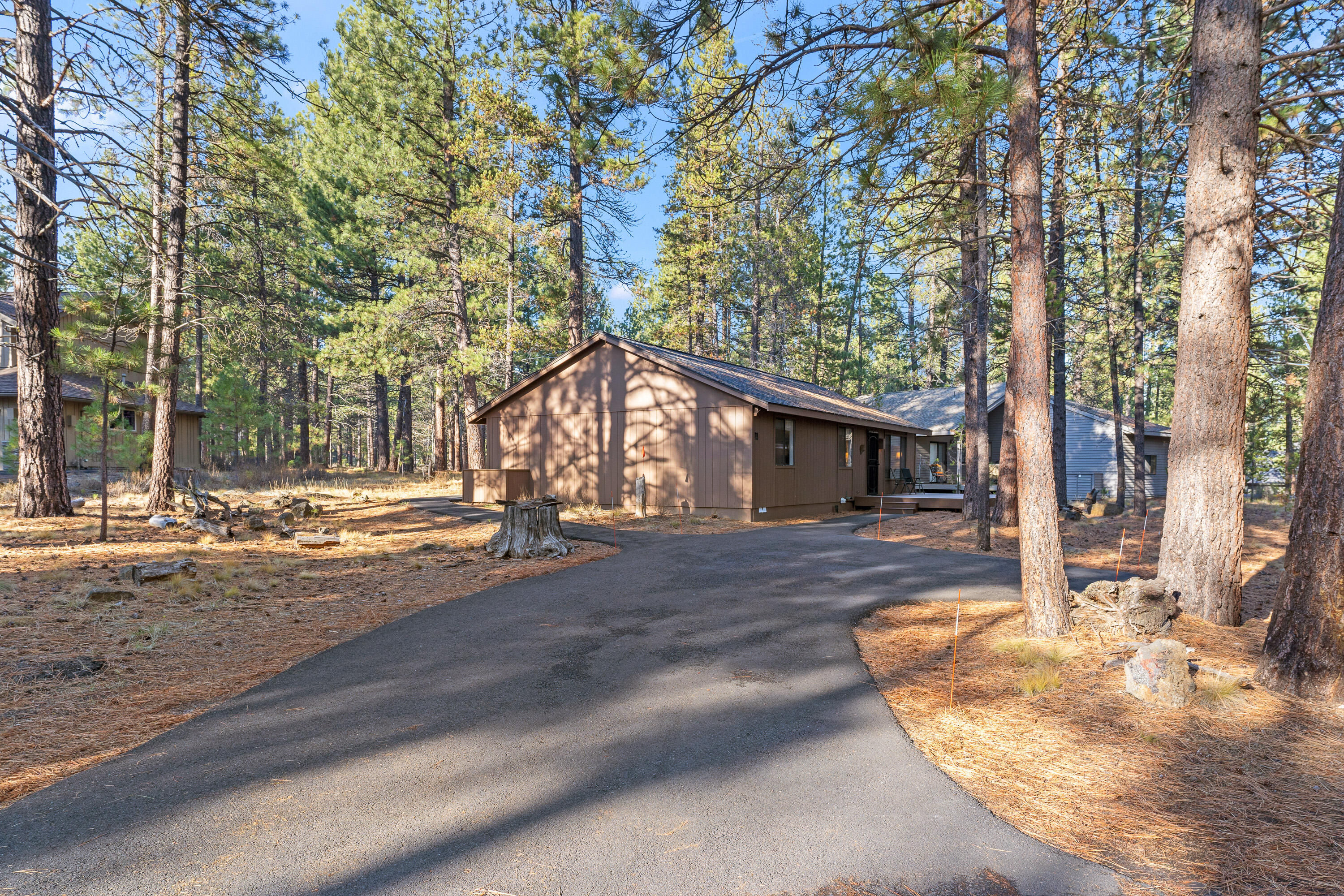 18015 Diamond Peak Lane