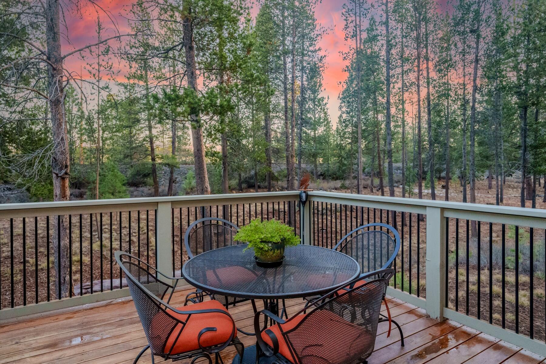 18131 Ashwood Lane Unit: 8