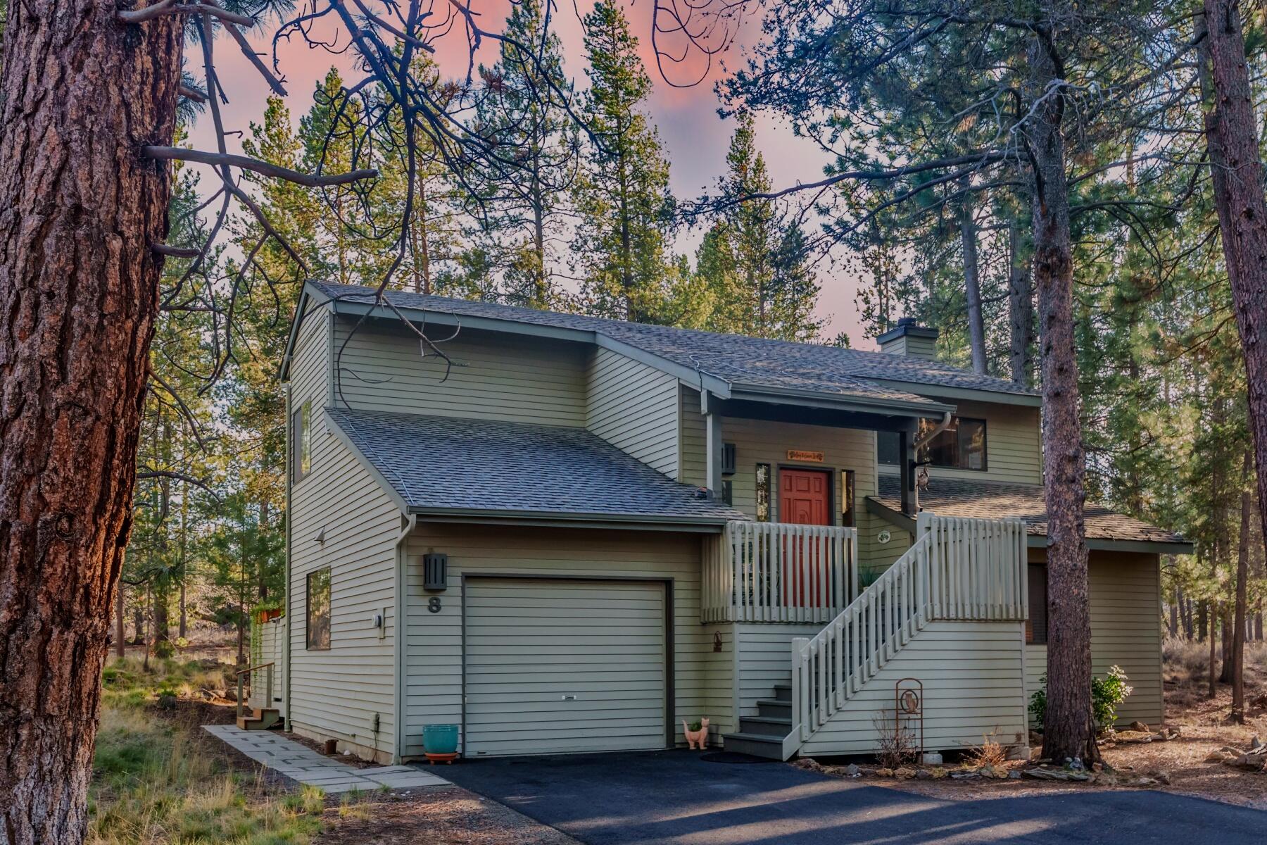 18131 Ashwood Lane Unit: 8