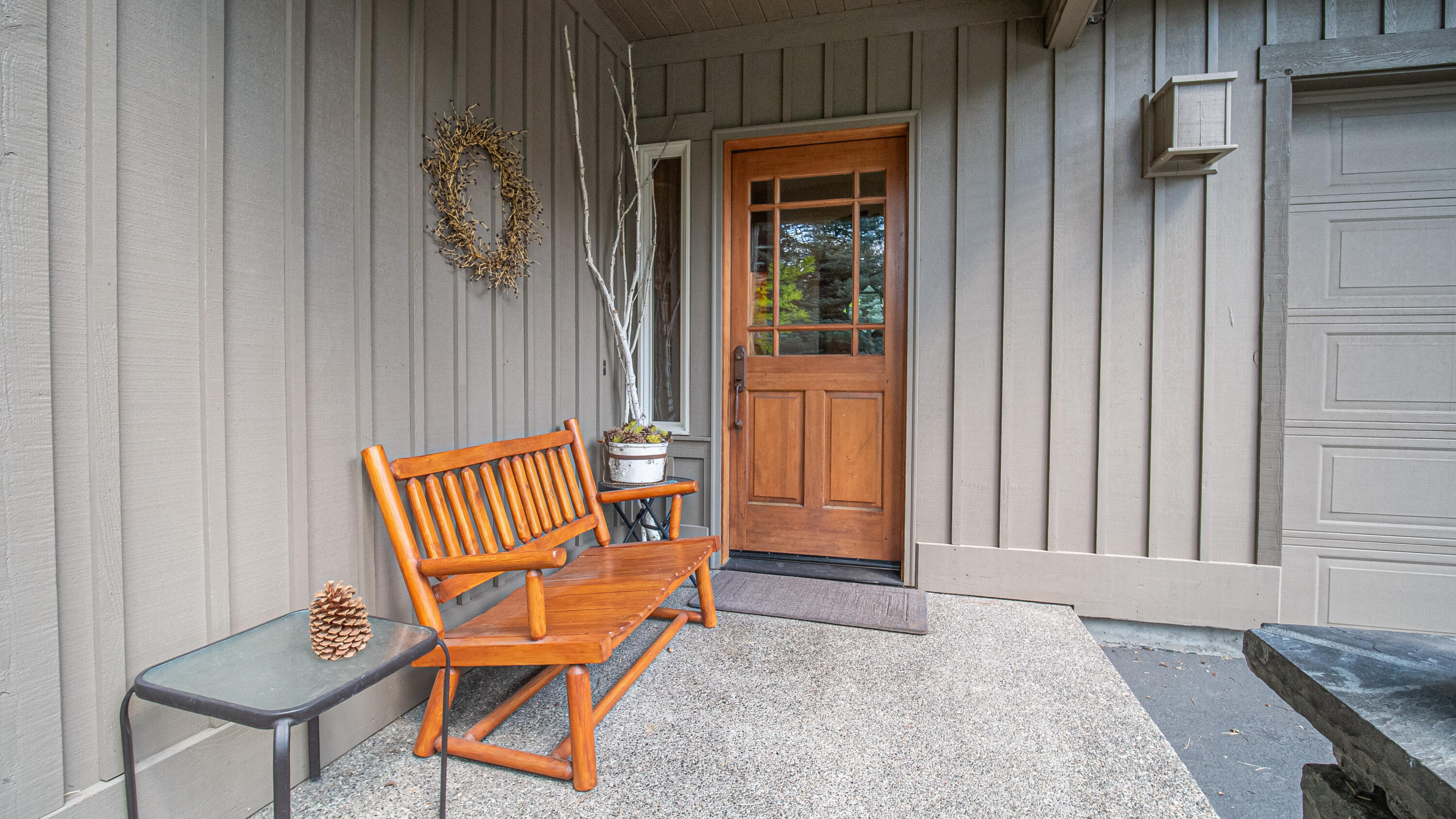 57406 Sun Eagle Lane