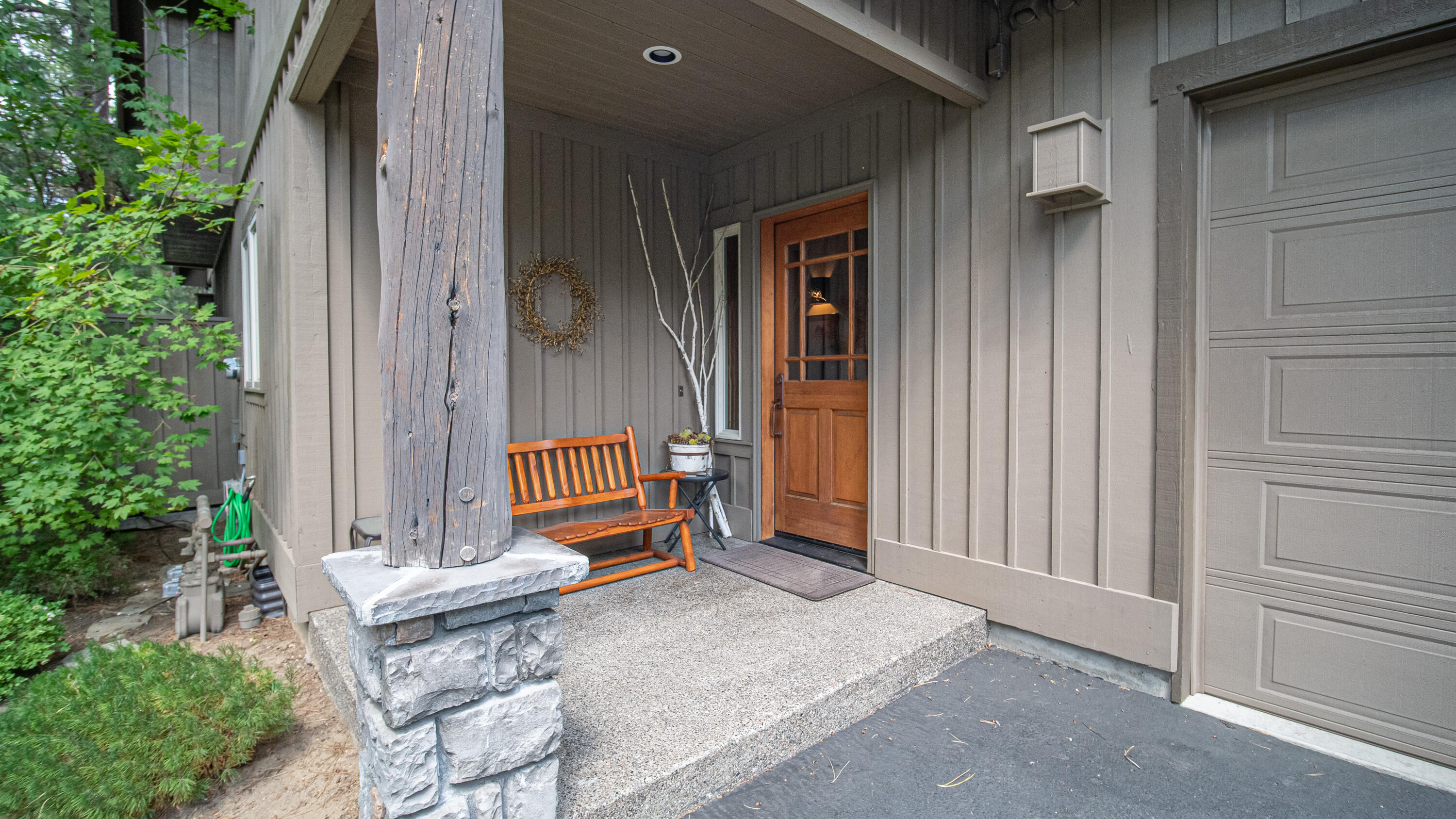 57406 Sun Eagle Lane