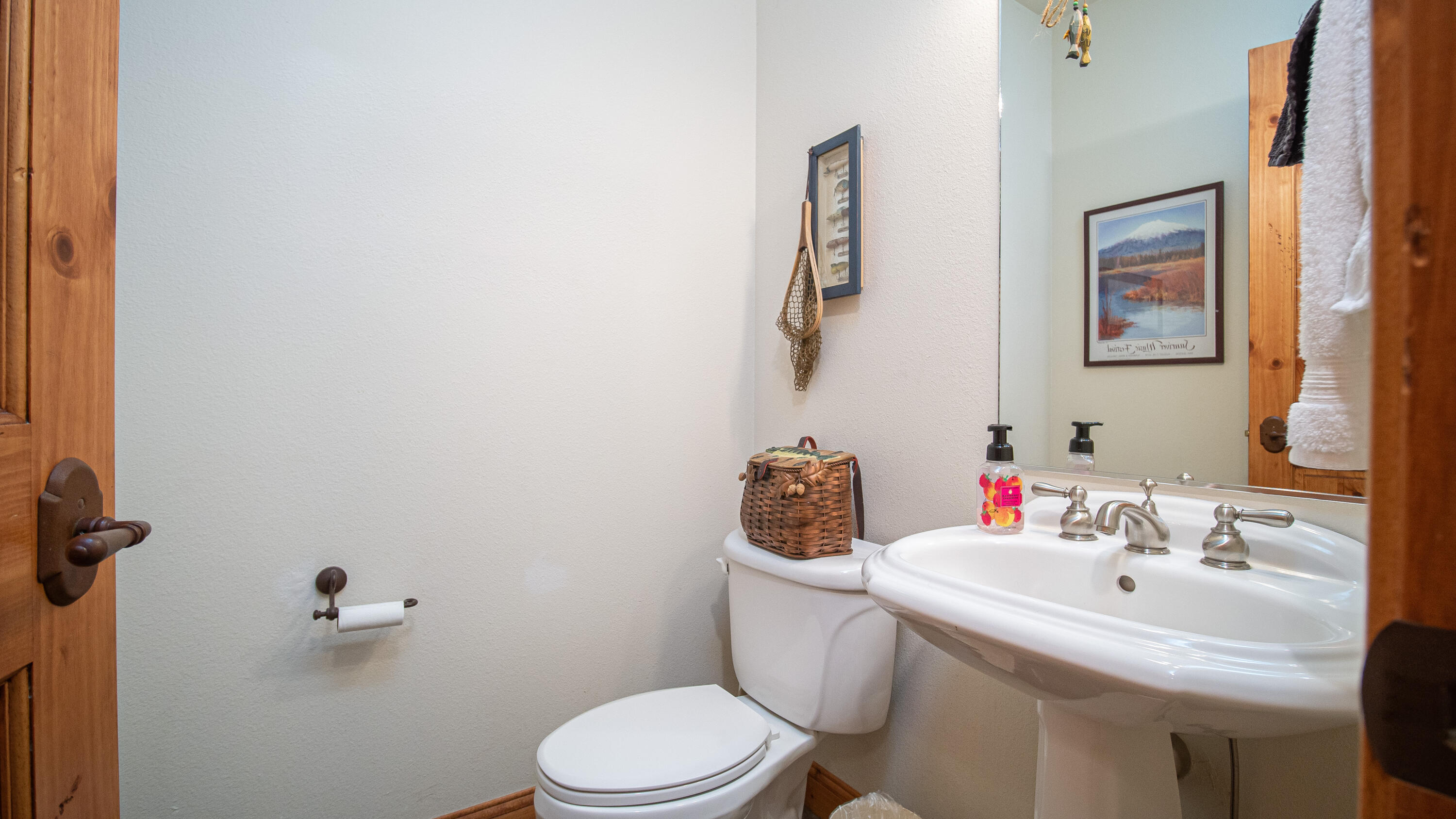 57406 Sun Eagle Lane