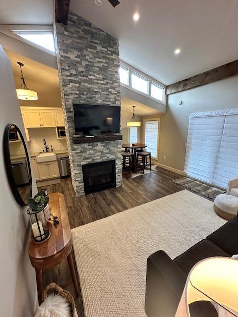 57057 Abbot House Lane