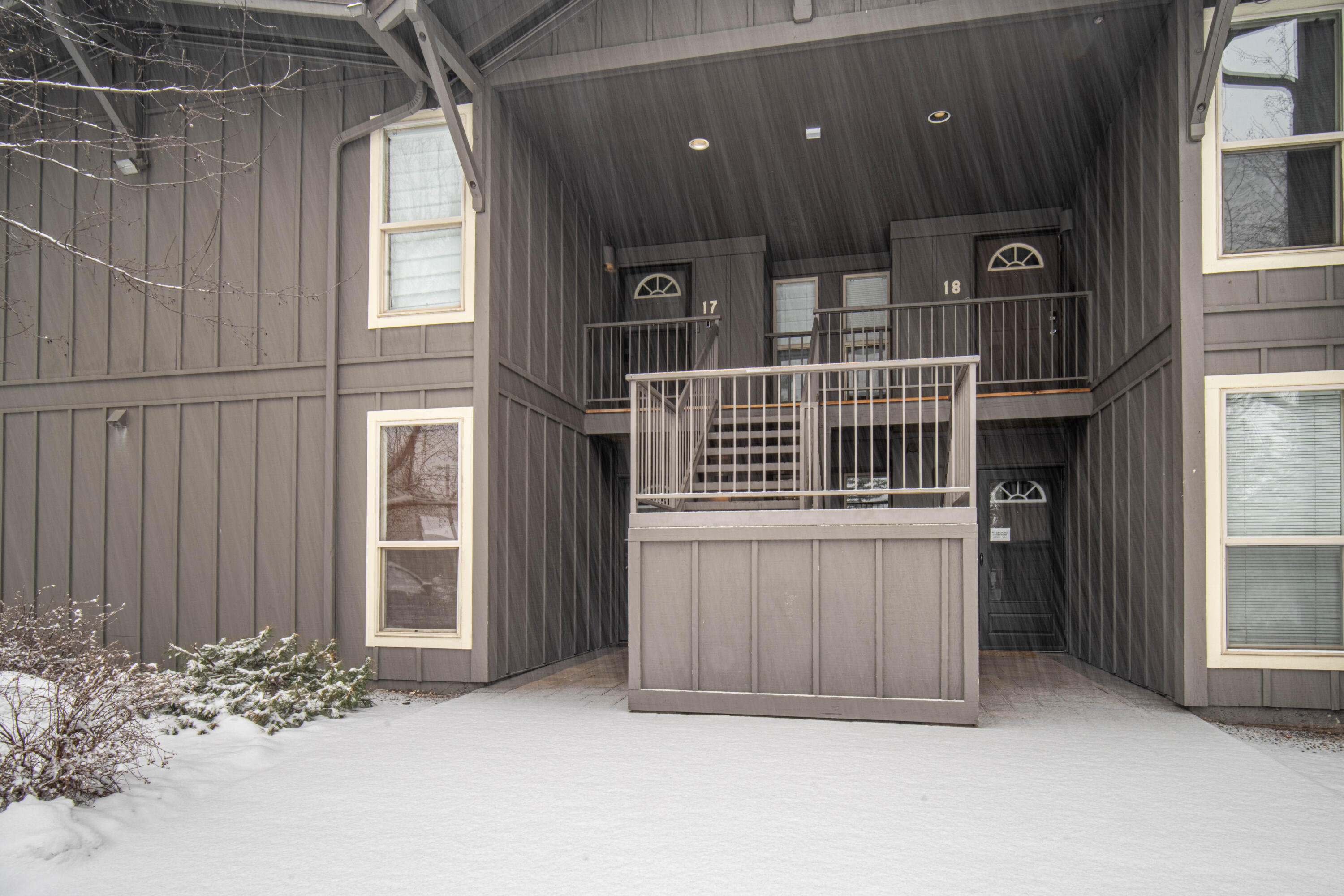 57057 Abbot House Lane