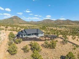 13646 SW Meadowlark Lane