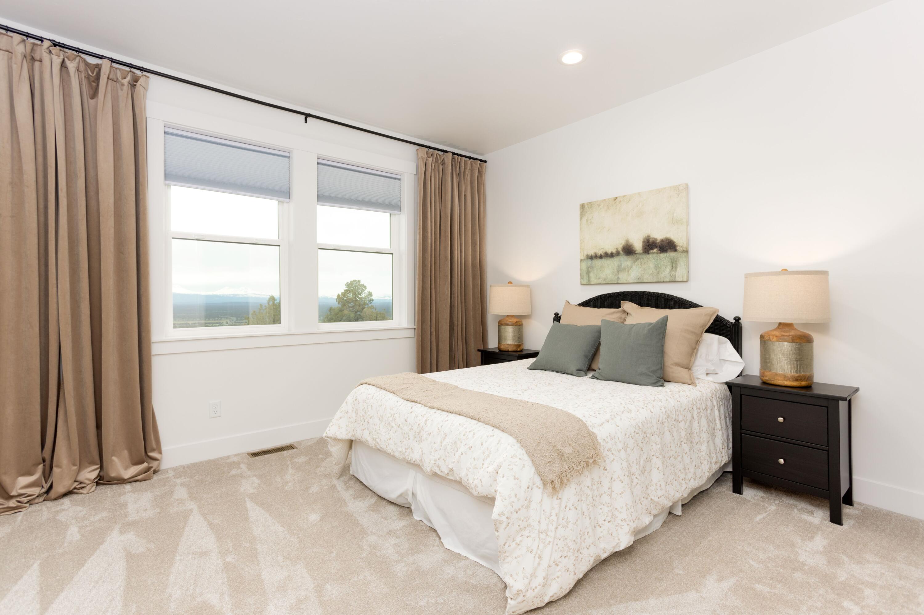 13646 SW Meadowlark Lane